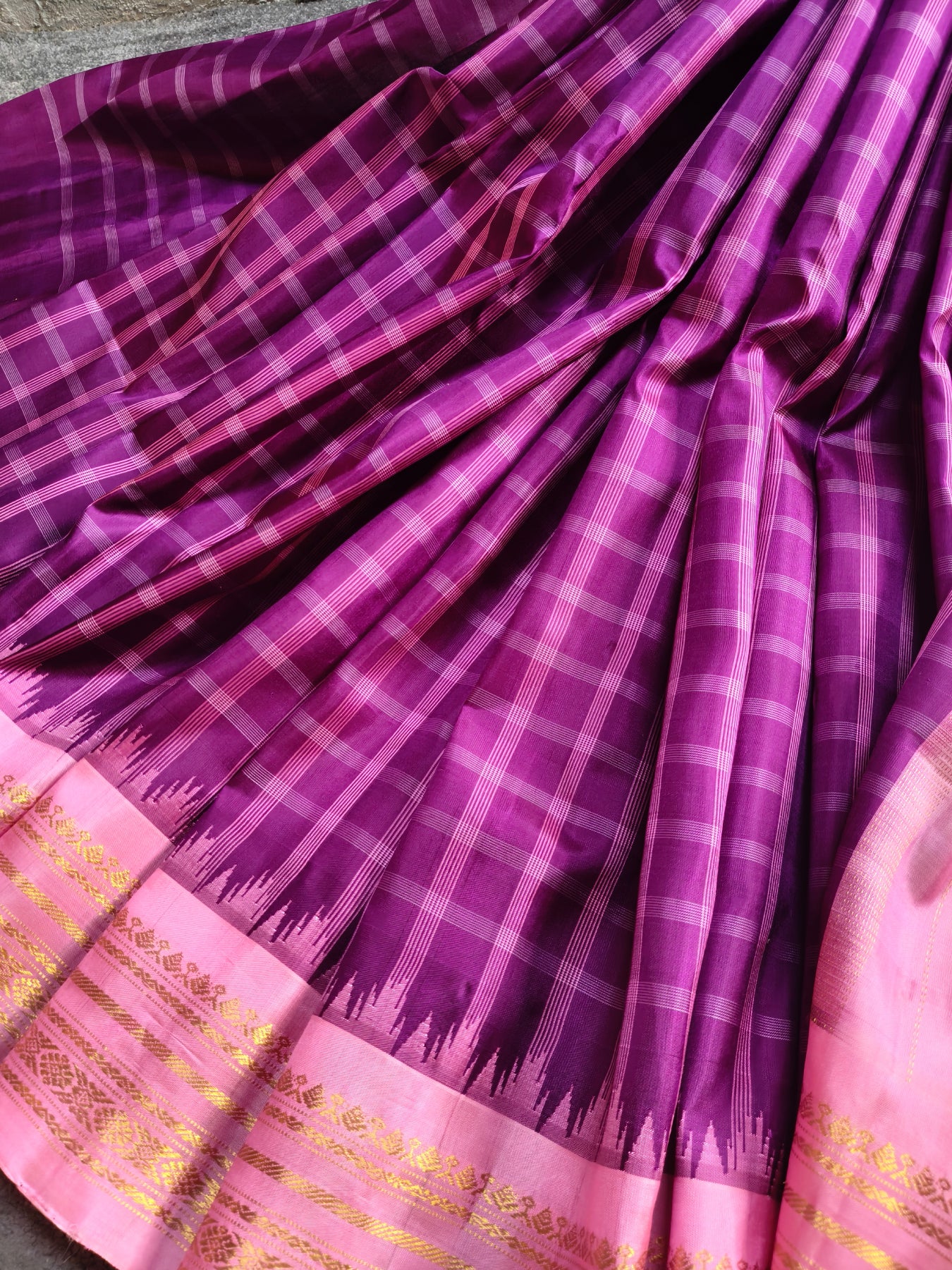 WINE SILK PURE HANDLOOM GADWAL SAREE