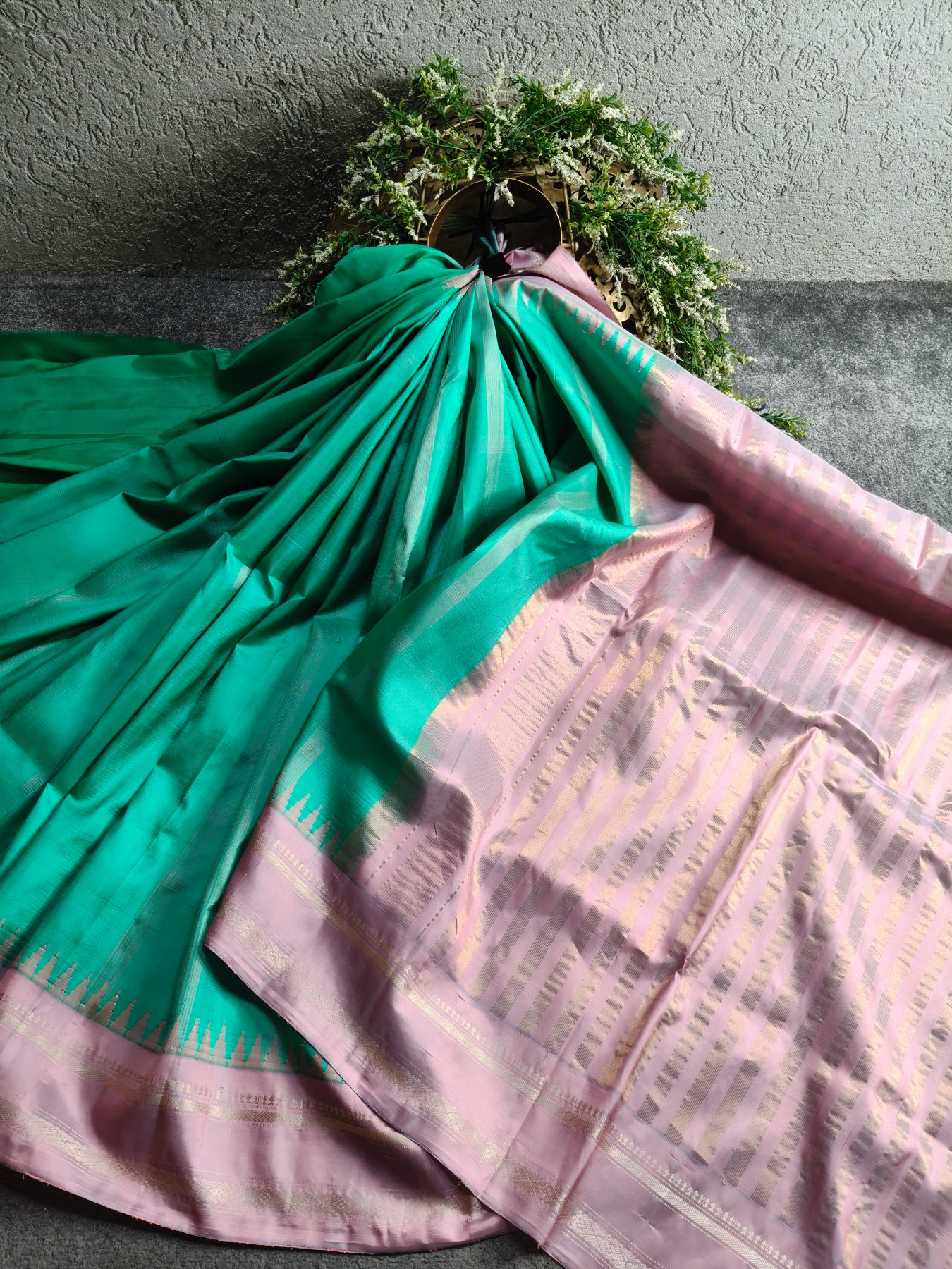 AQUA BLUE SILK PURE HANDLOOM GADWAL SAREE