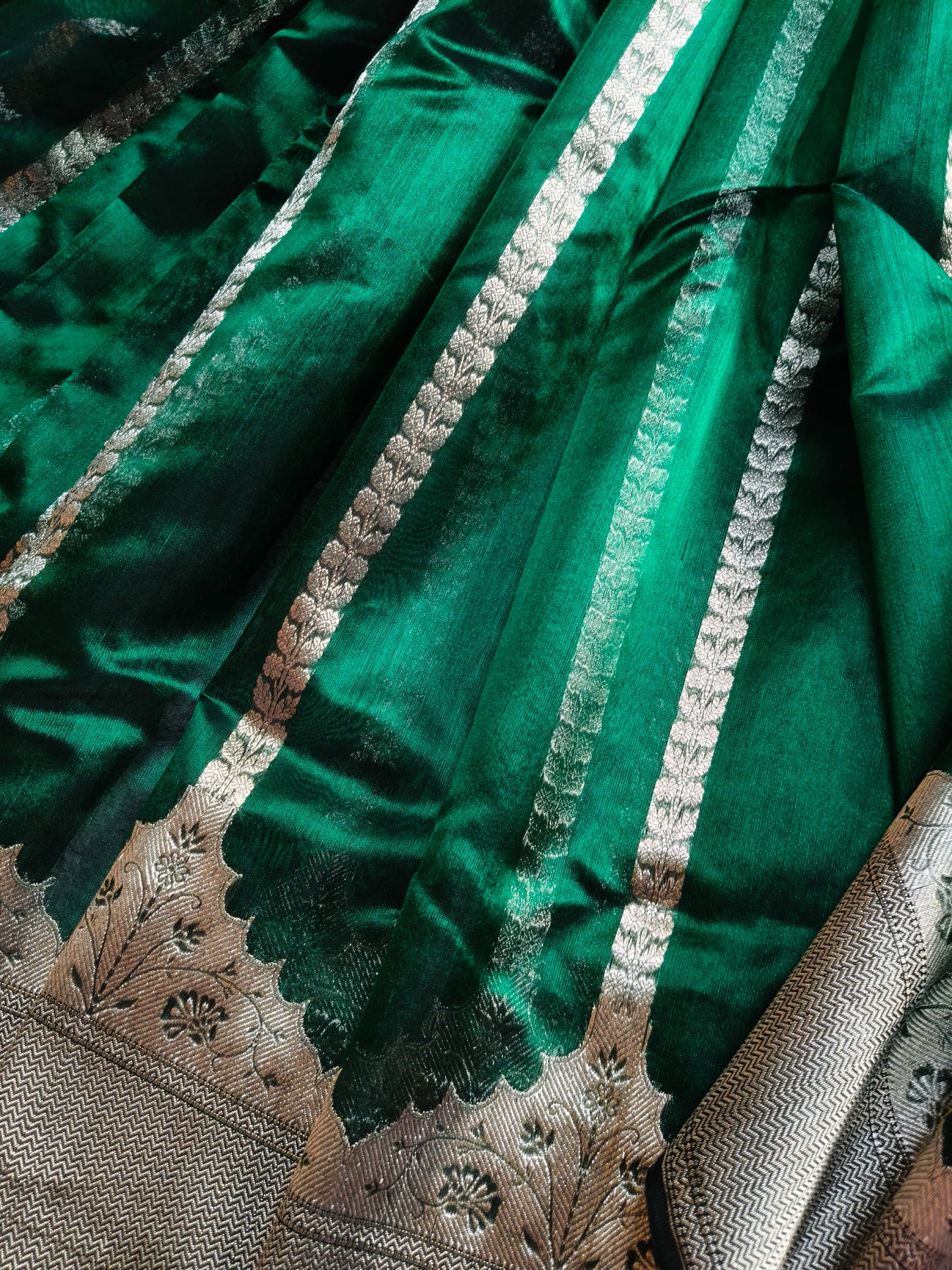 GREEN SILK PURE HANDLOOM CHANDERI SAREE