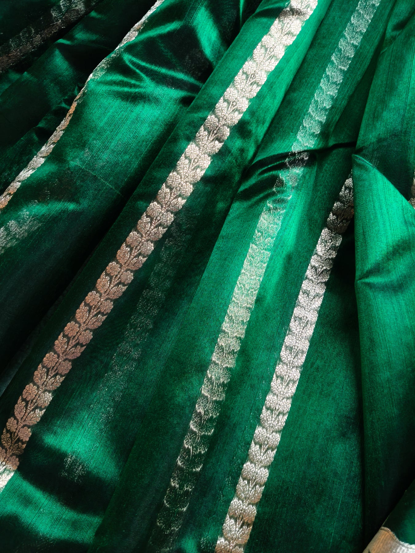 GREEN SILK PURE HANDLOOM CHANDERI SAREE