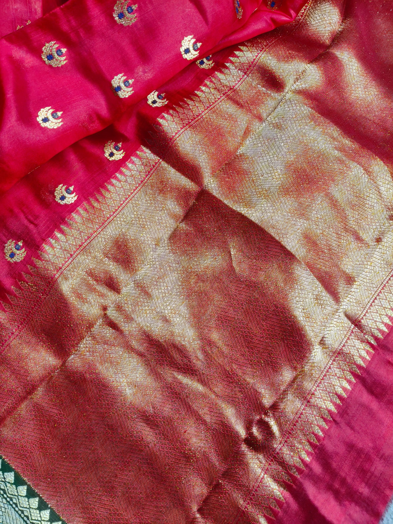 RED SILK PURE HANDLOOM CHANDERI SAREE