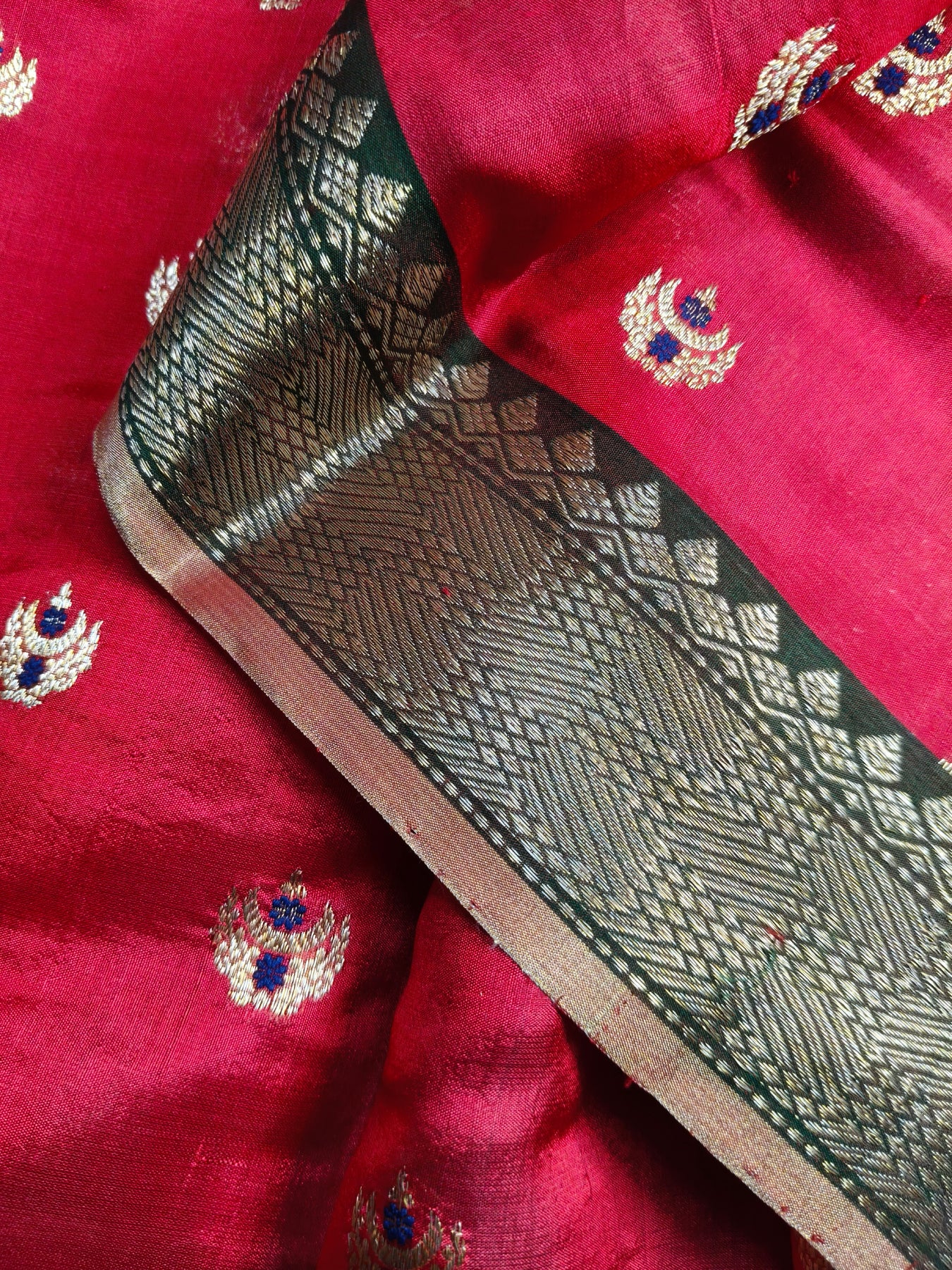 RED SILK PURE HANDLOOM CHANDERI SAREE
