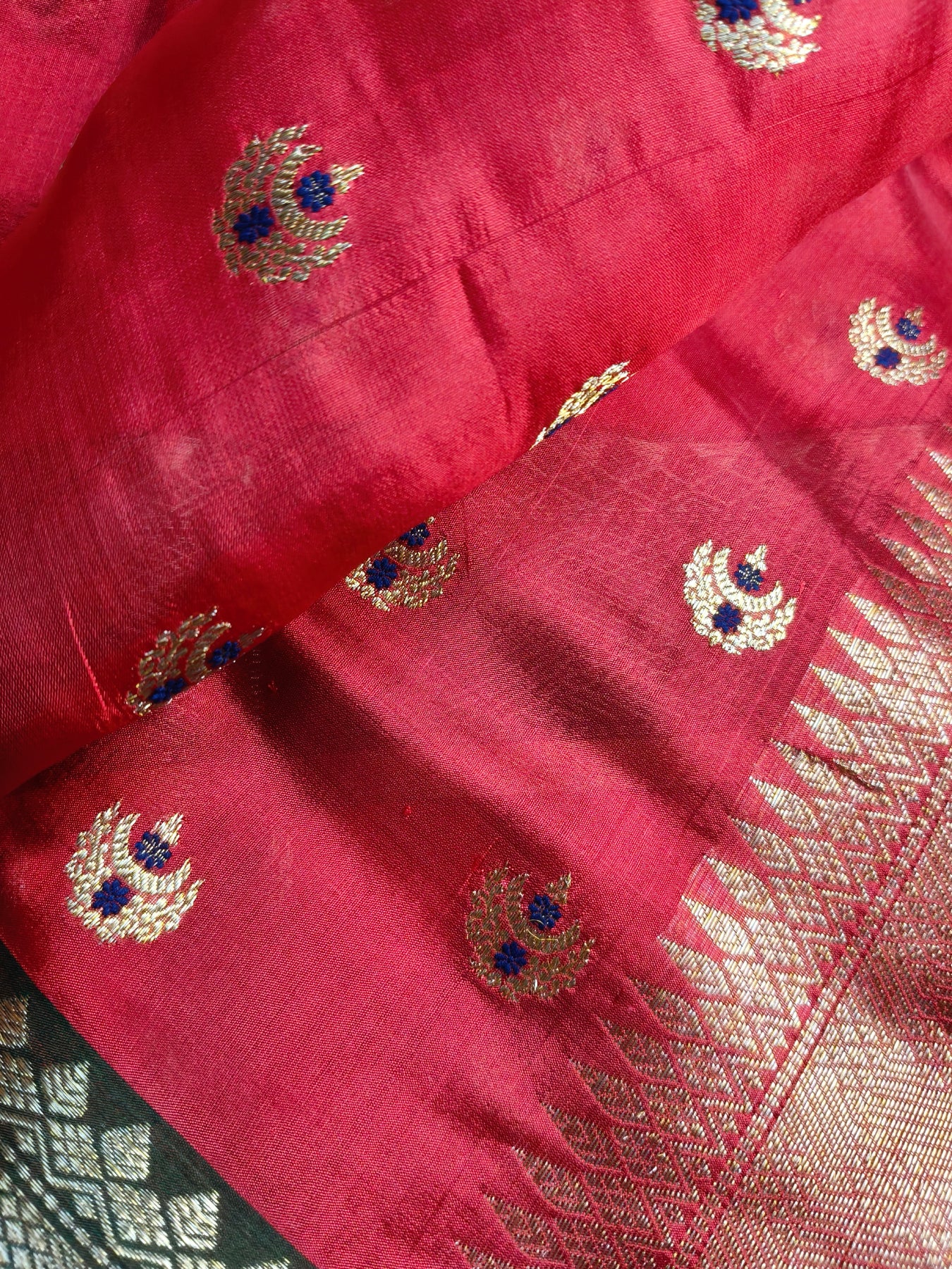 RED SILK PURE HANDLOOM CHANDERI SAREE