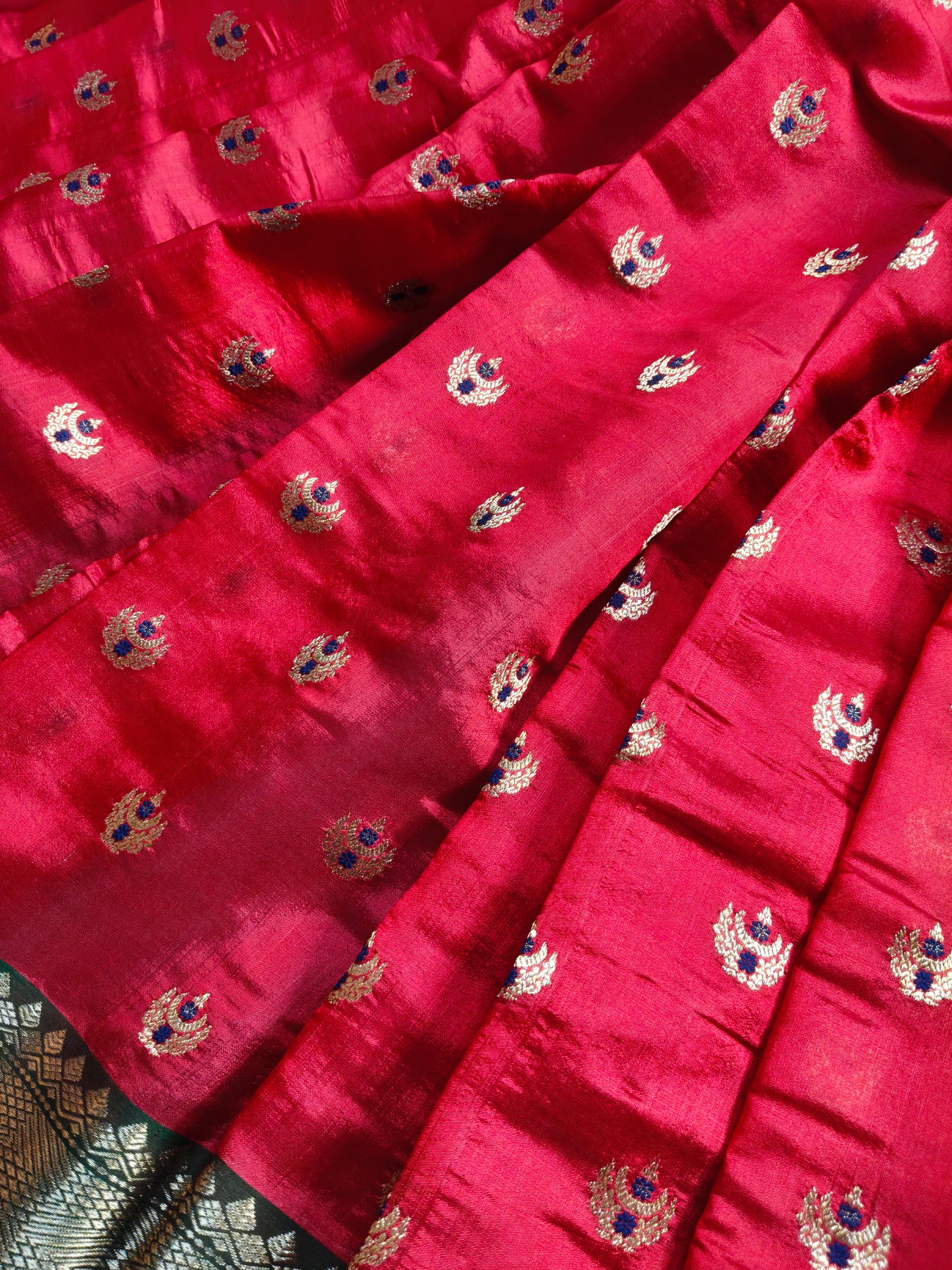 RED SILK PURE HANDLOOM CHANDERI SAREE