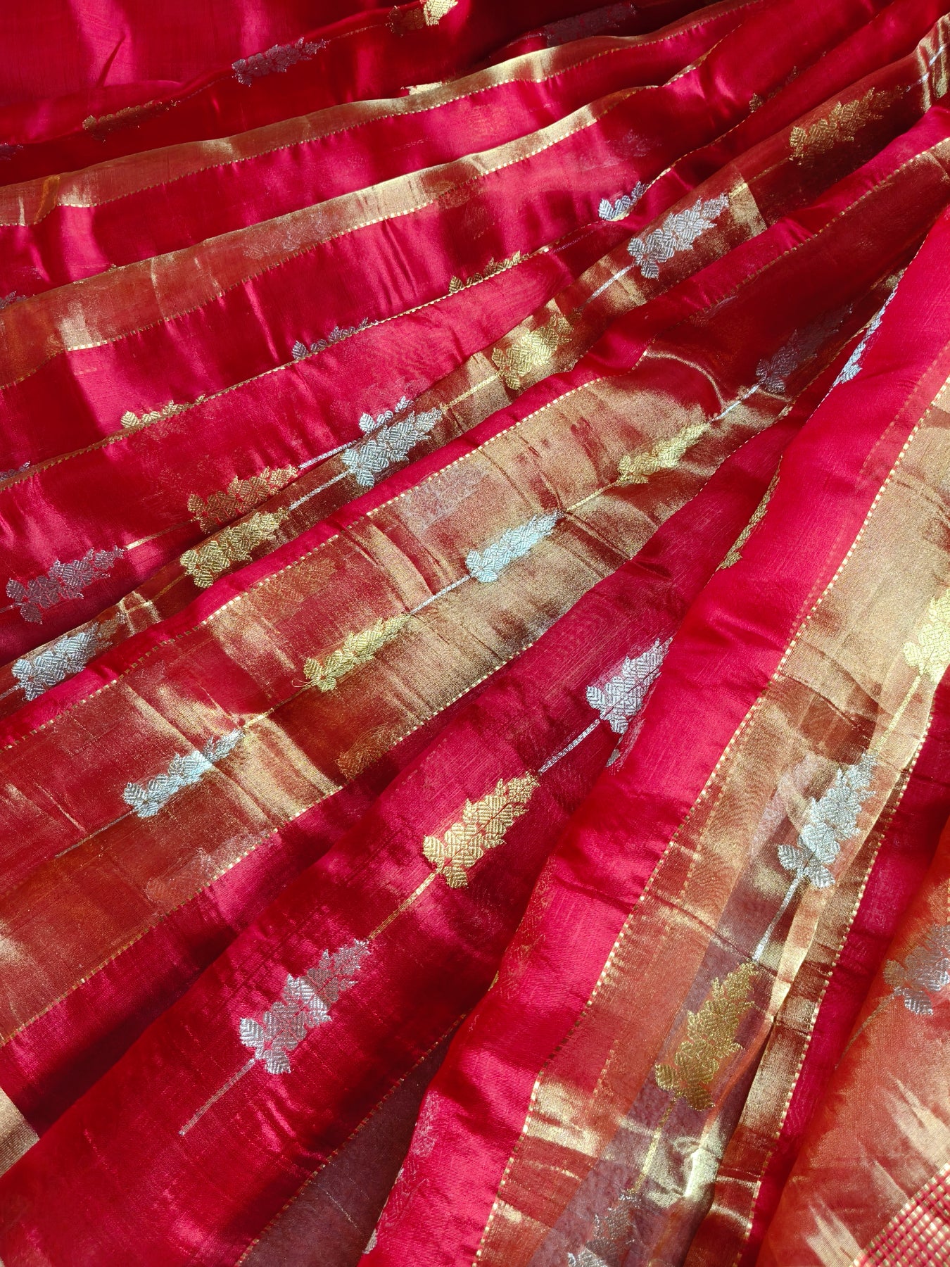 RED SILK PURE HANDLOOM CHANDERI SAREE