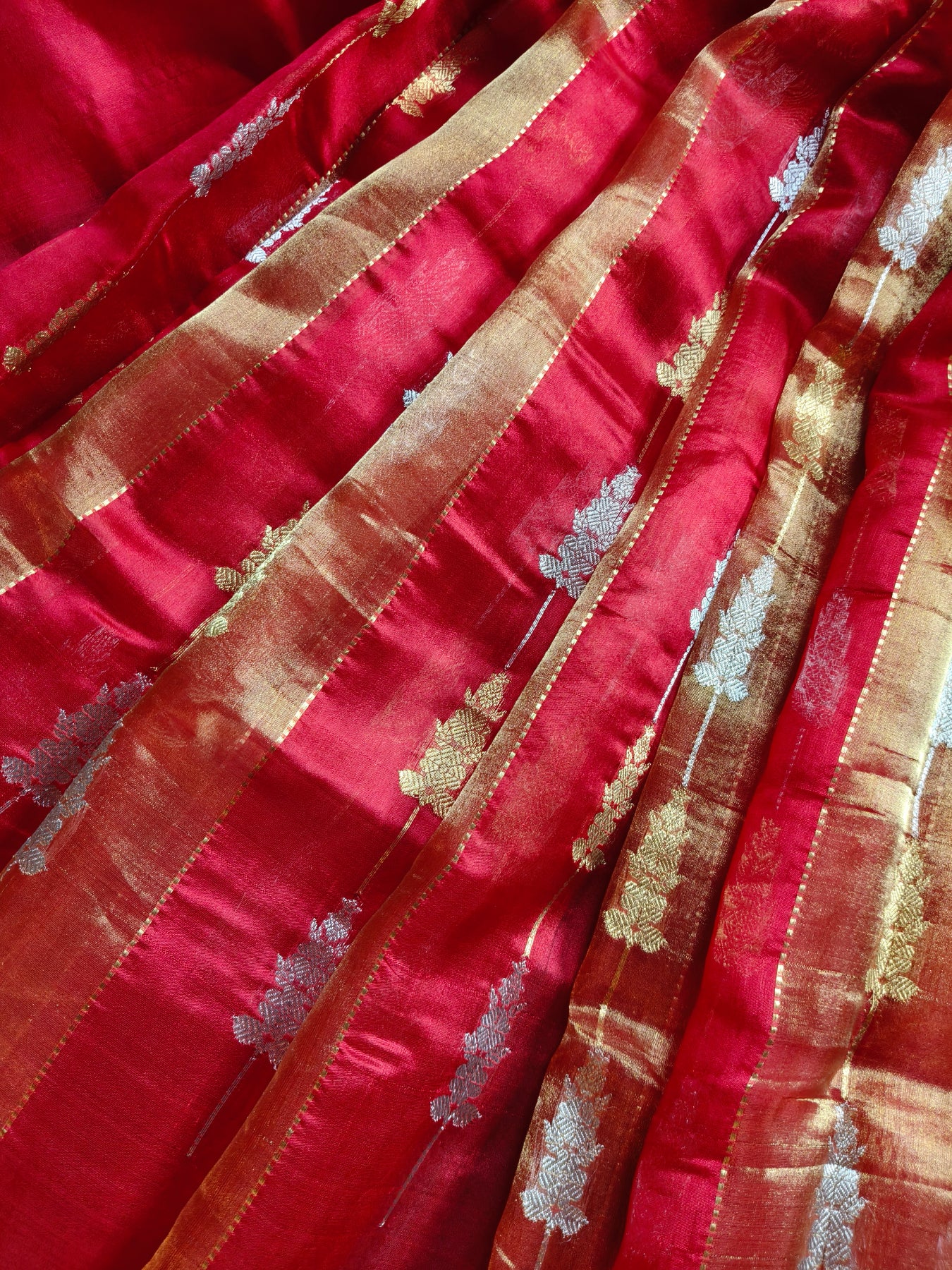 RED SILK PURE HANDLOOM CHANDERI SAREE