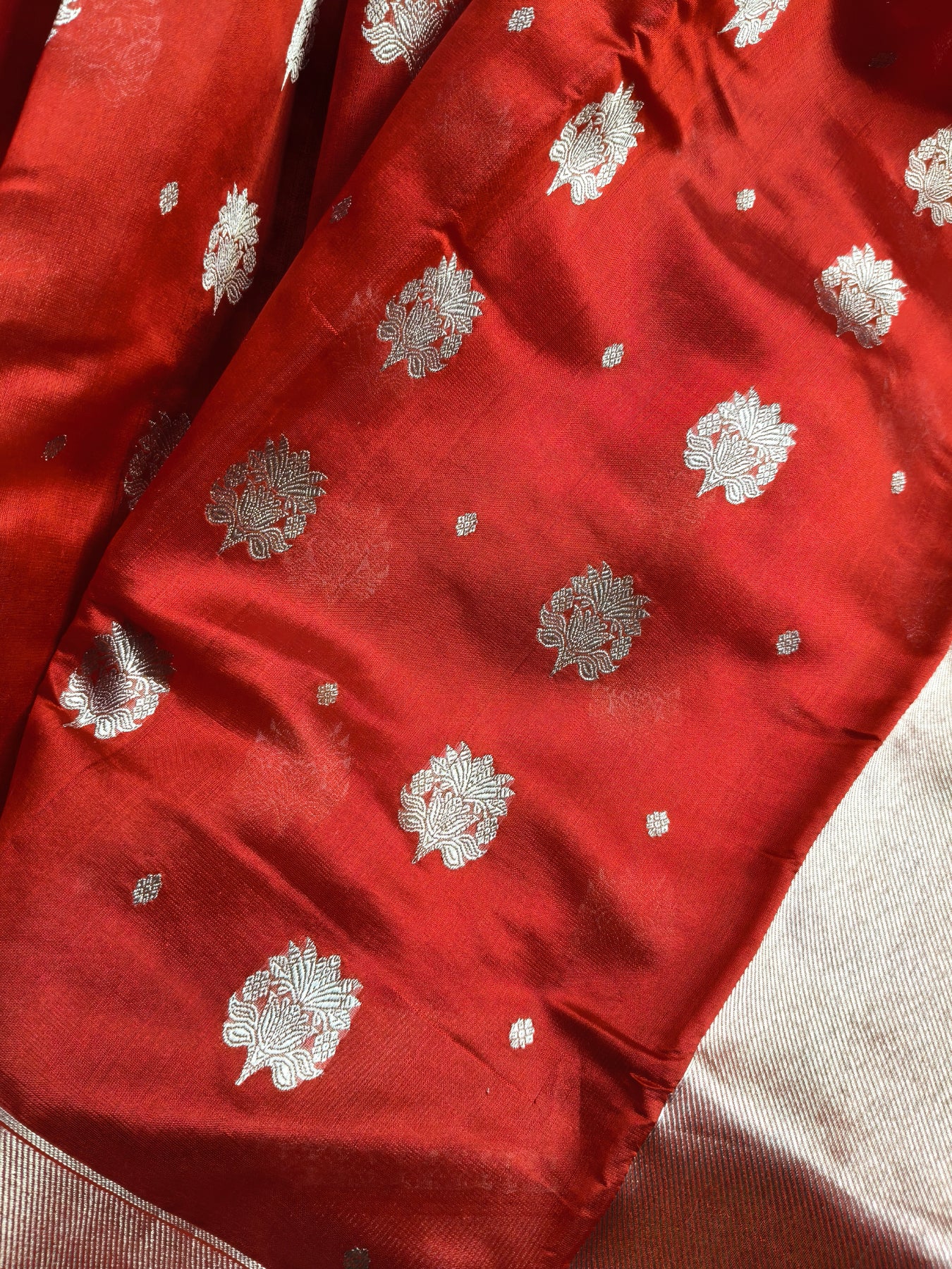 RED SILK PURE HANDLOOM CHANDERI SAREE