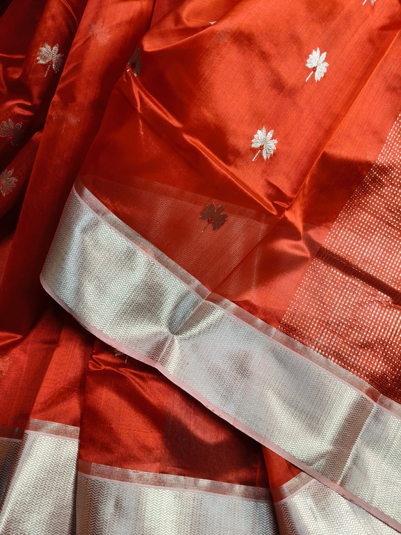 RED SILK PURE HANDLOOM CHANDERI SAREE