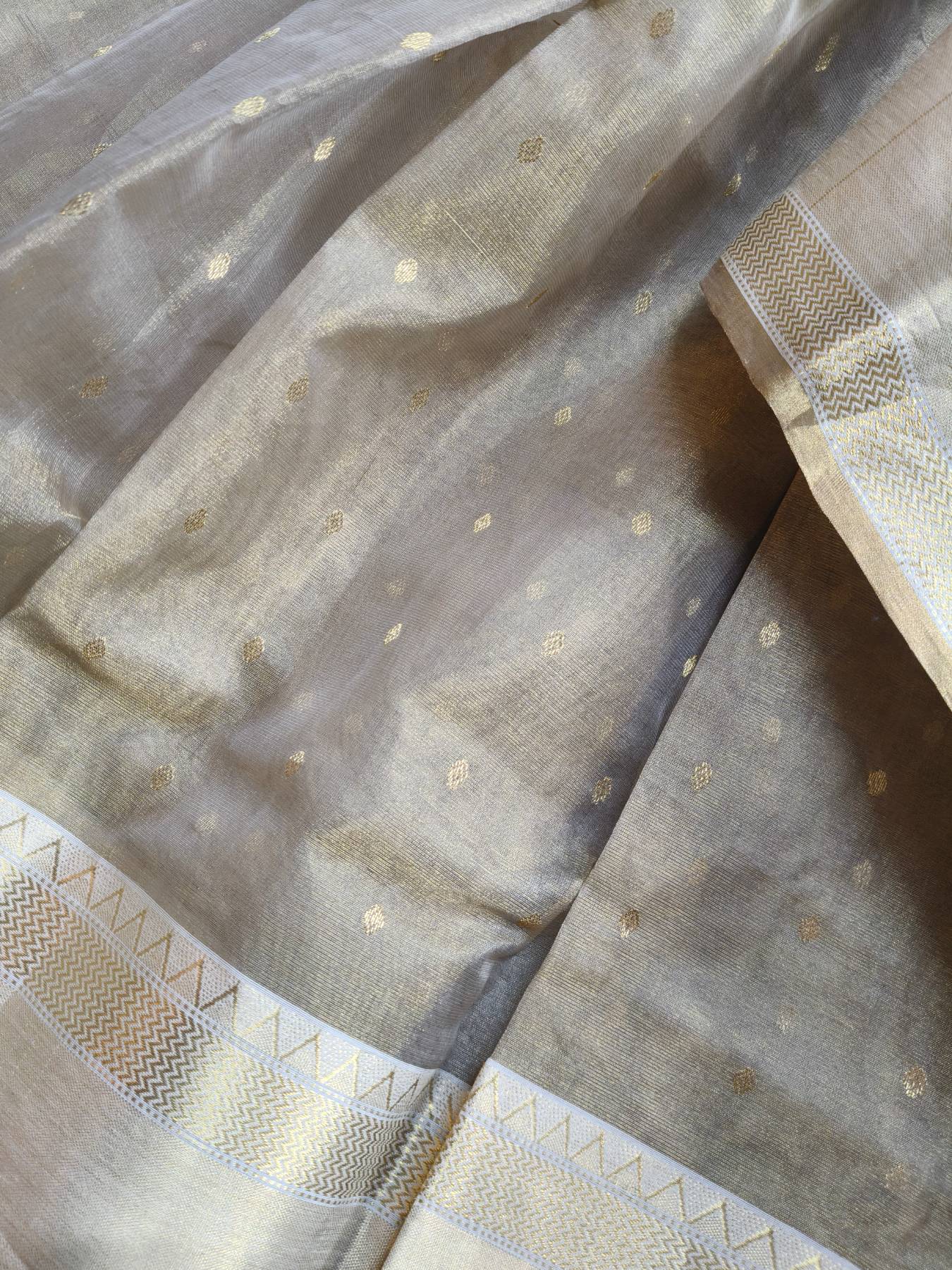 GOLD KATAN TISSUE PURE HANDLOOM CHANDERI SAREE