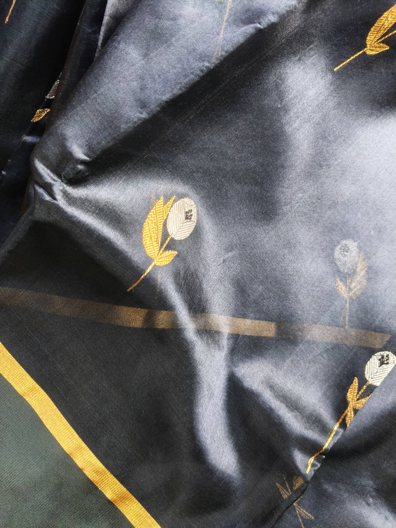 BLACK SILK PURE HANDLOOM CHANDERI SAREE