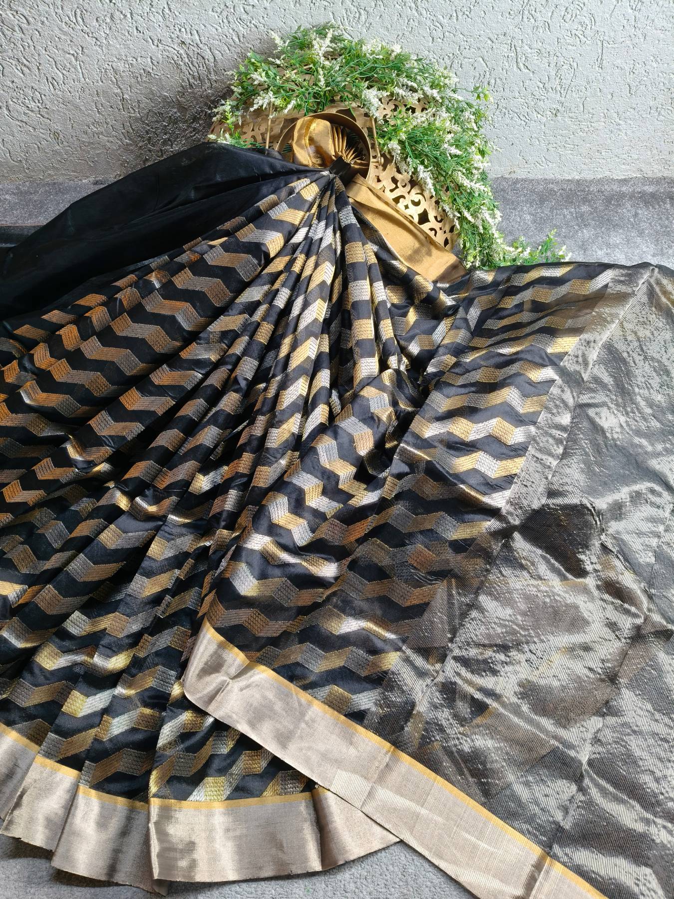 BLACK SILK PURE HANDLOOM CHANDERI SAREE