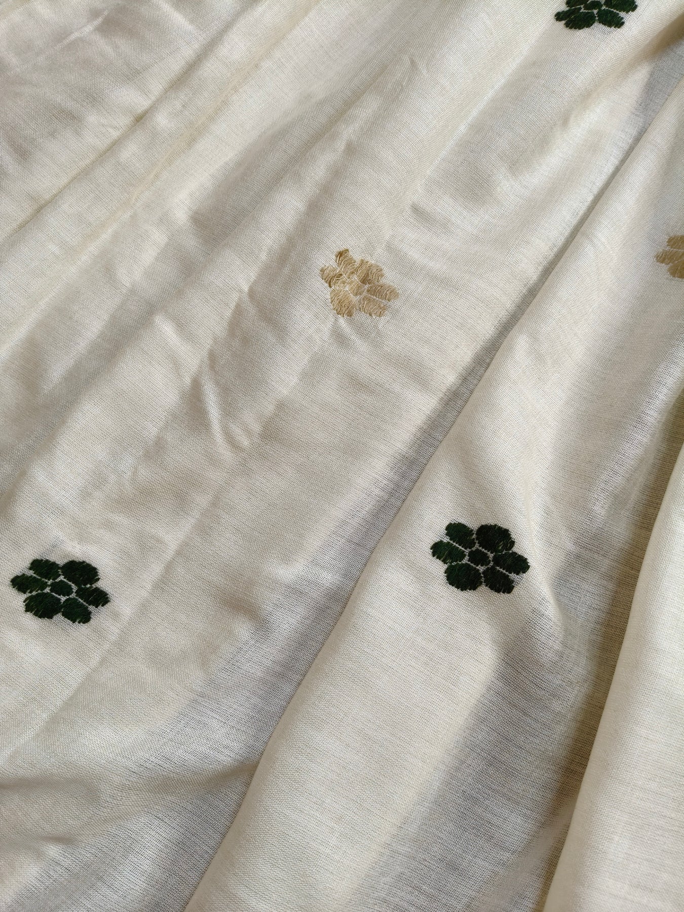 OFF WHITE ERI SILK PURE HANDLOOM ASSAMES SAREE