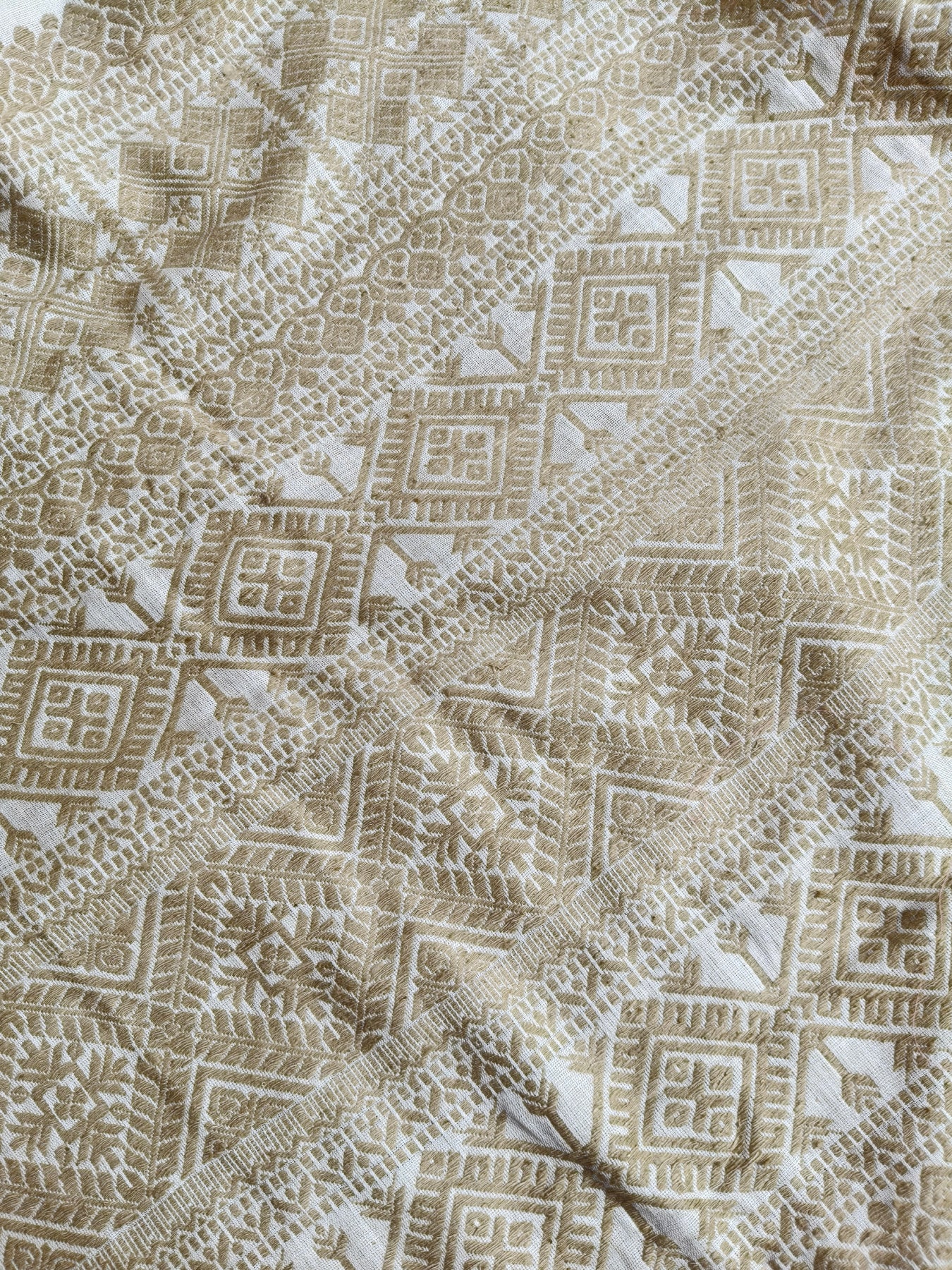 OFF WHITE ERI SILK PURE HANDLOOM ASSAMES SAREE