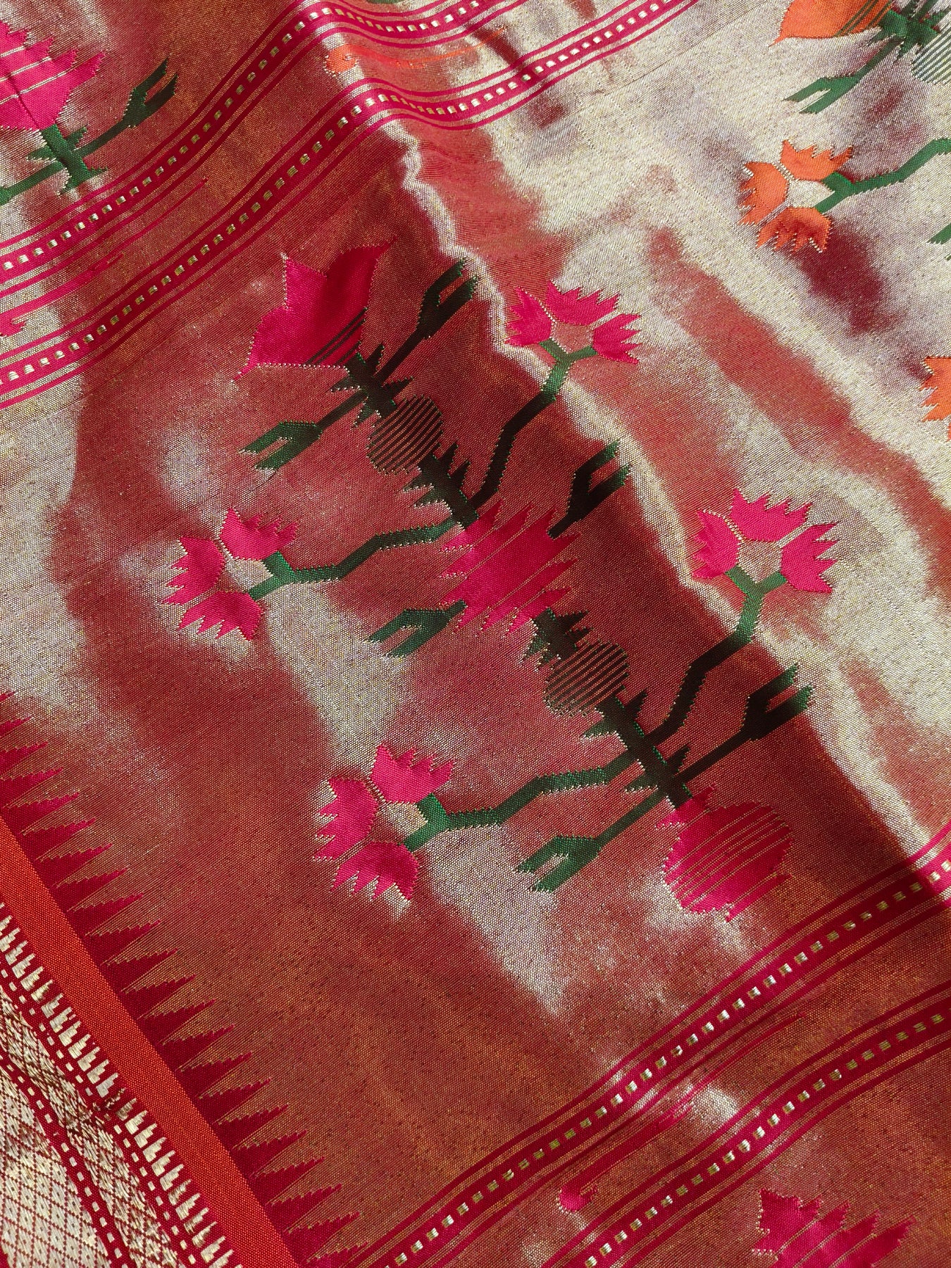 TWO TONE PINK SILK PURE HANDLOOM PAITHANI SAREE