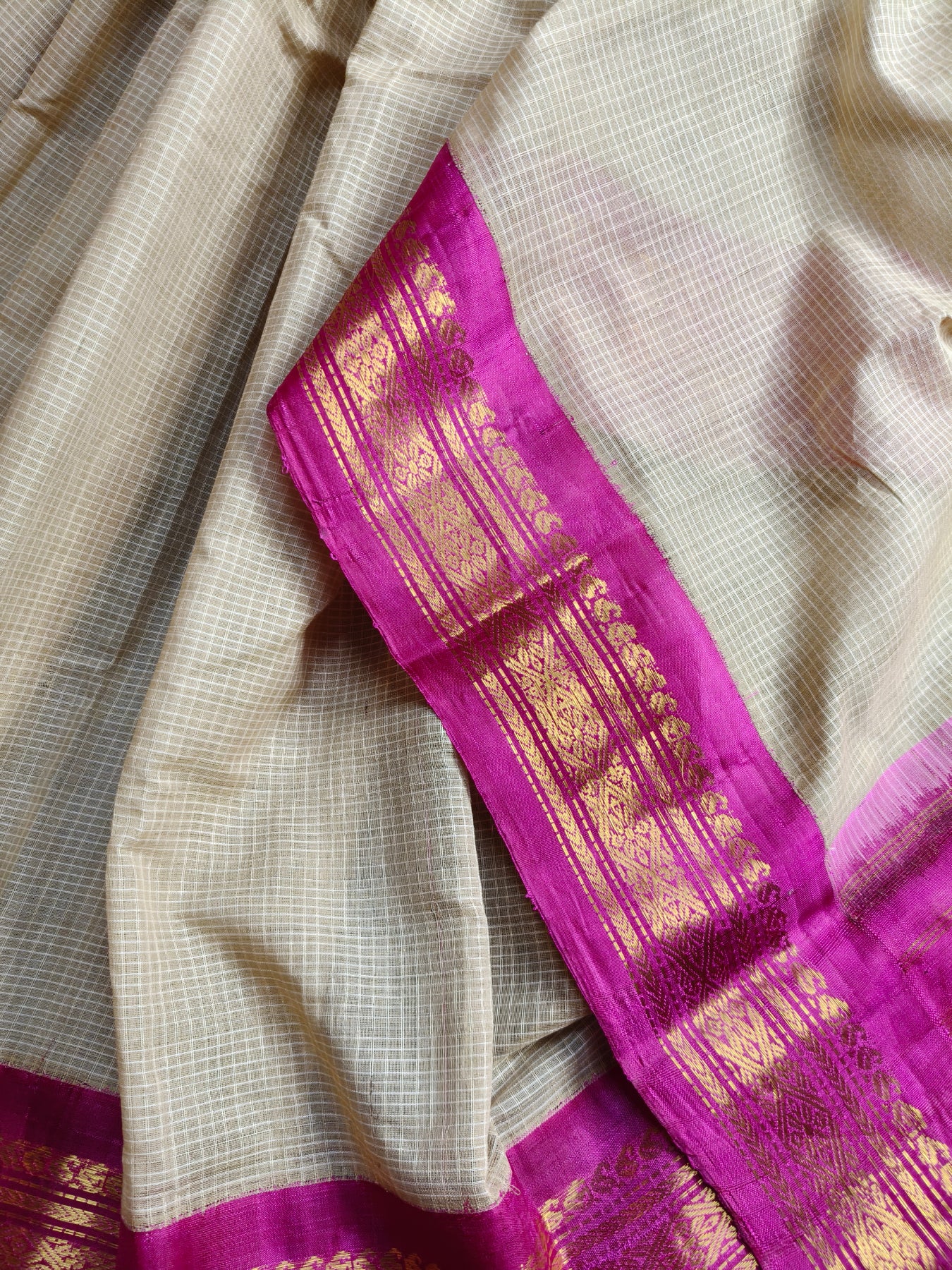 BEIGE COTTON PURE HANDLOOM GADWAL SAREE