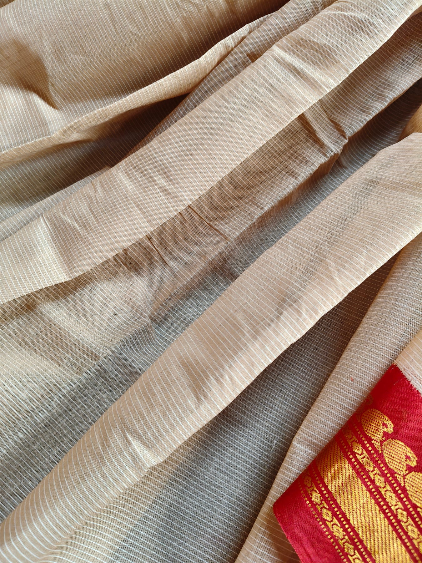 BEIGE COTTON PURE HANDLOOM GADWAL SAREE