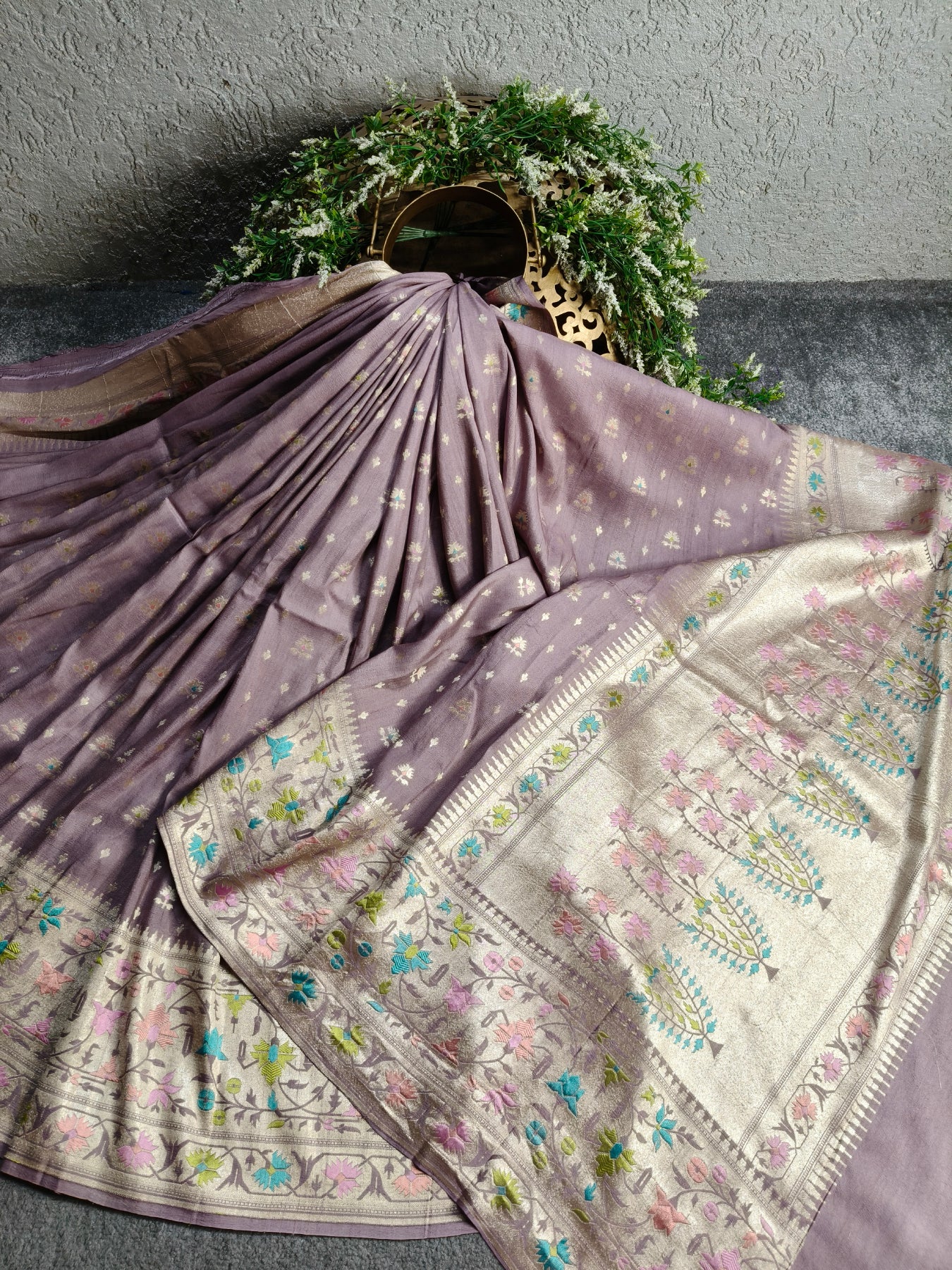 MAUVE TASSAR GEORGETTE PURE HANDLOOM BANARASI SAREE