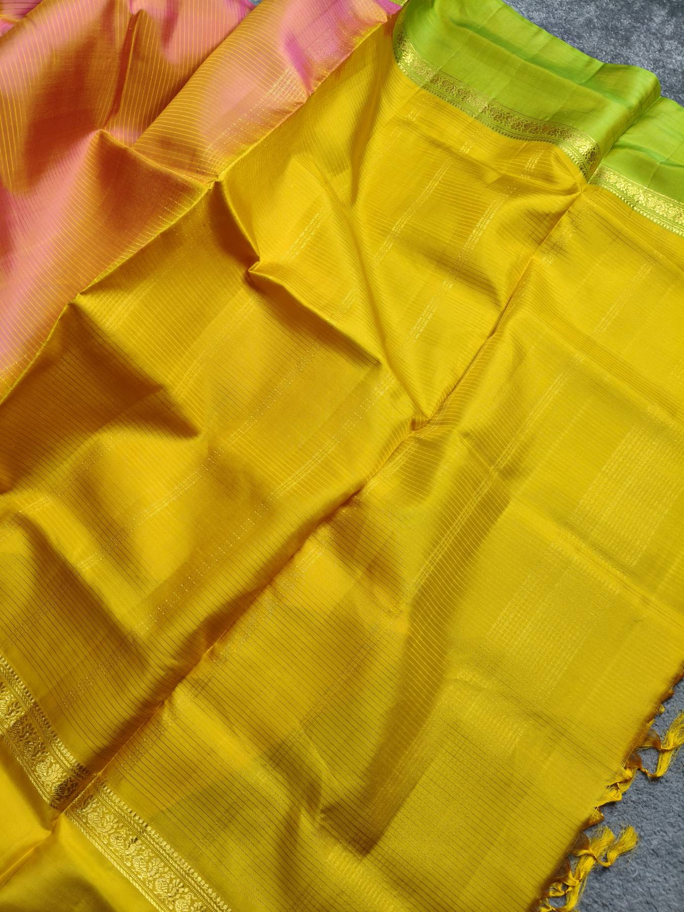 CORAL PINK SILK PURE HANDLOOM KANJIVARAM SAREE