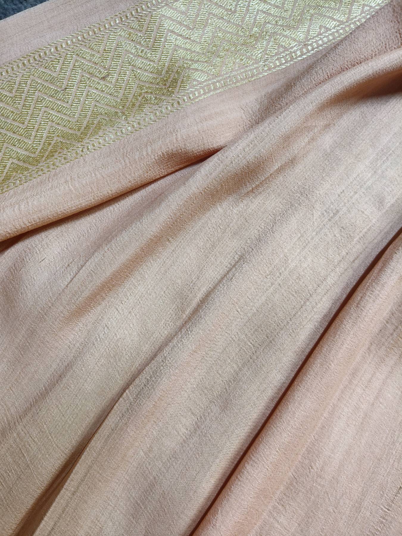 PEACH GEORGETTE TUSSAR PURE HANDLOOM BANARASI SAREE