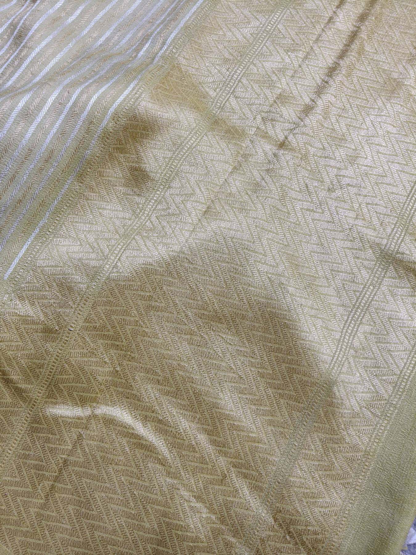 LIME GREEN GEORGETTE TUSSAR PURE HANDLOOM BANARSI SAREE