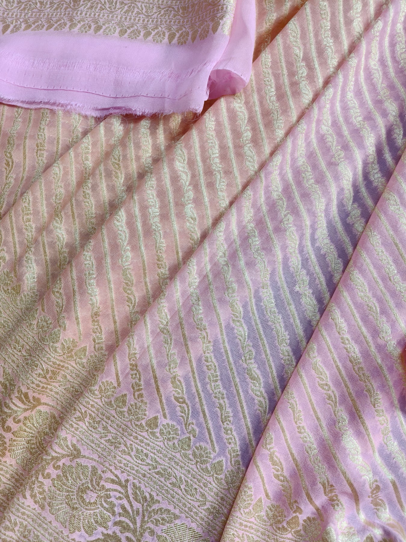 TWO SHADED BABY PINK AND LEMON YELLOW CHIFFON PURE HANDLOOM BANARASI SAREE