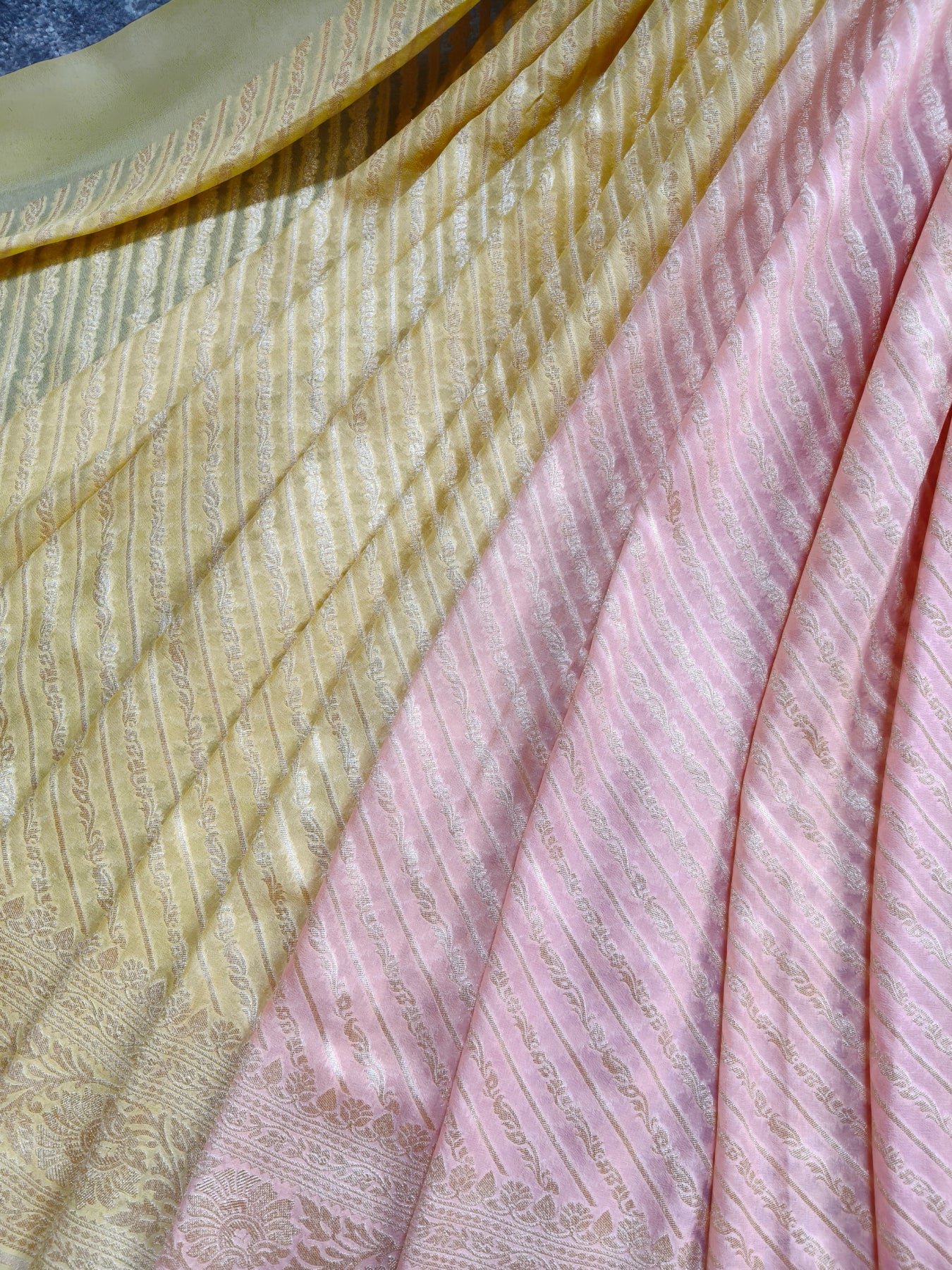 TWO SHADED BABY PINK AND LEMON YELLOW CHIFFON PURE HANDLOOM BANARASI SAREE