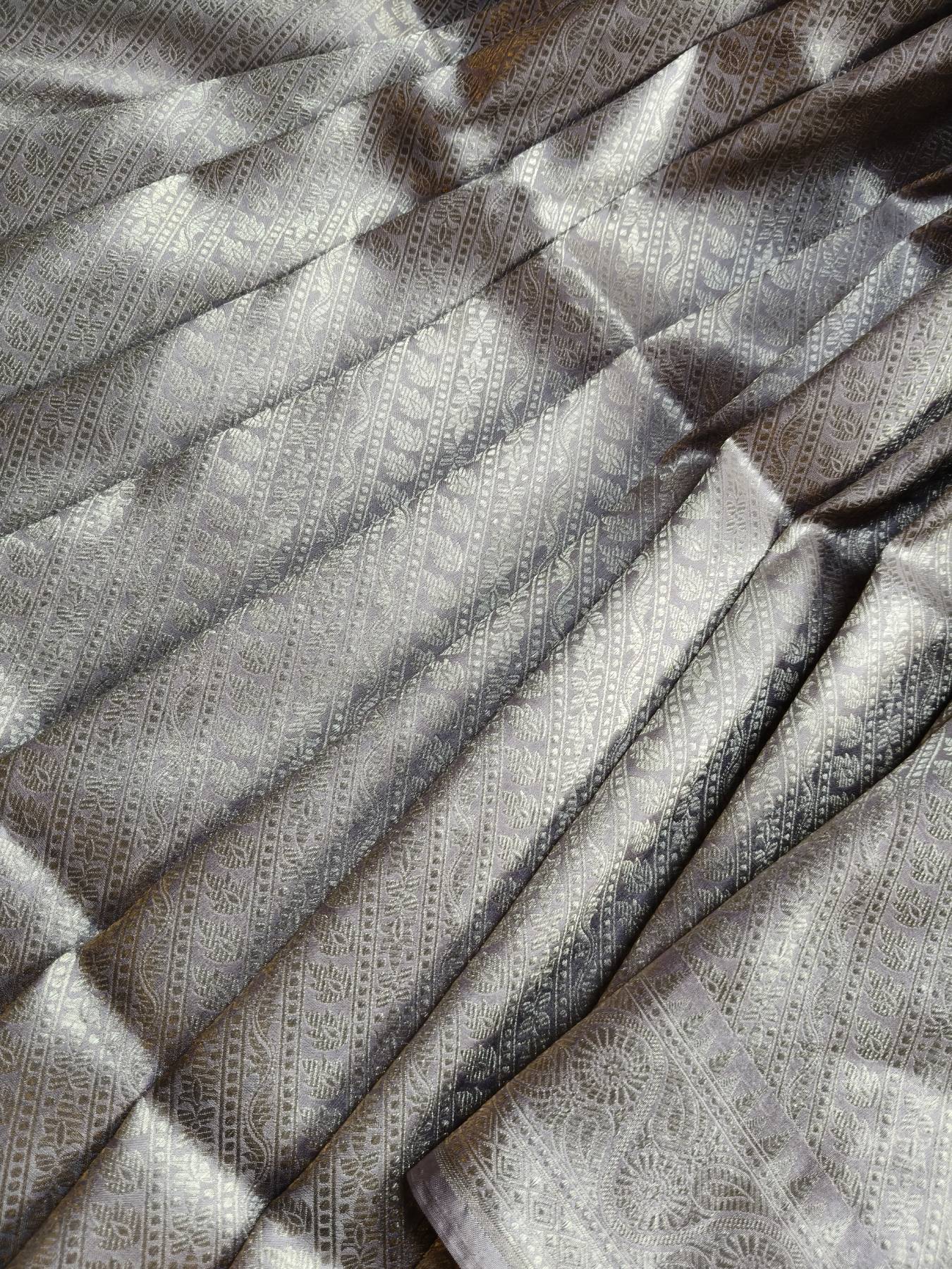 LILAC SILK PURE HANDLOOM BANARASAI SAREE