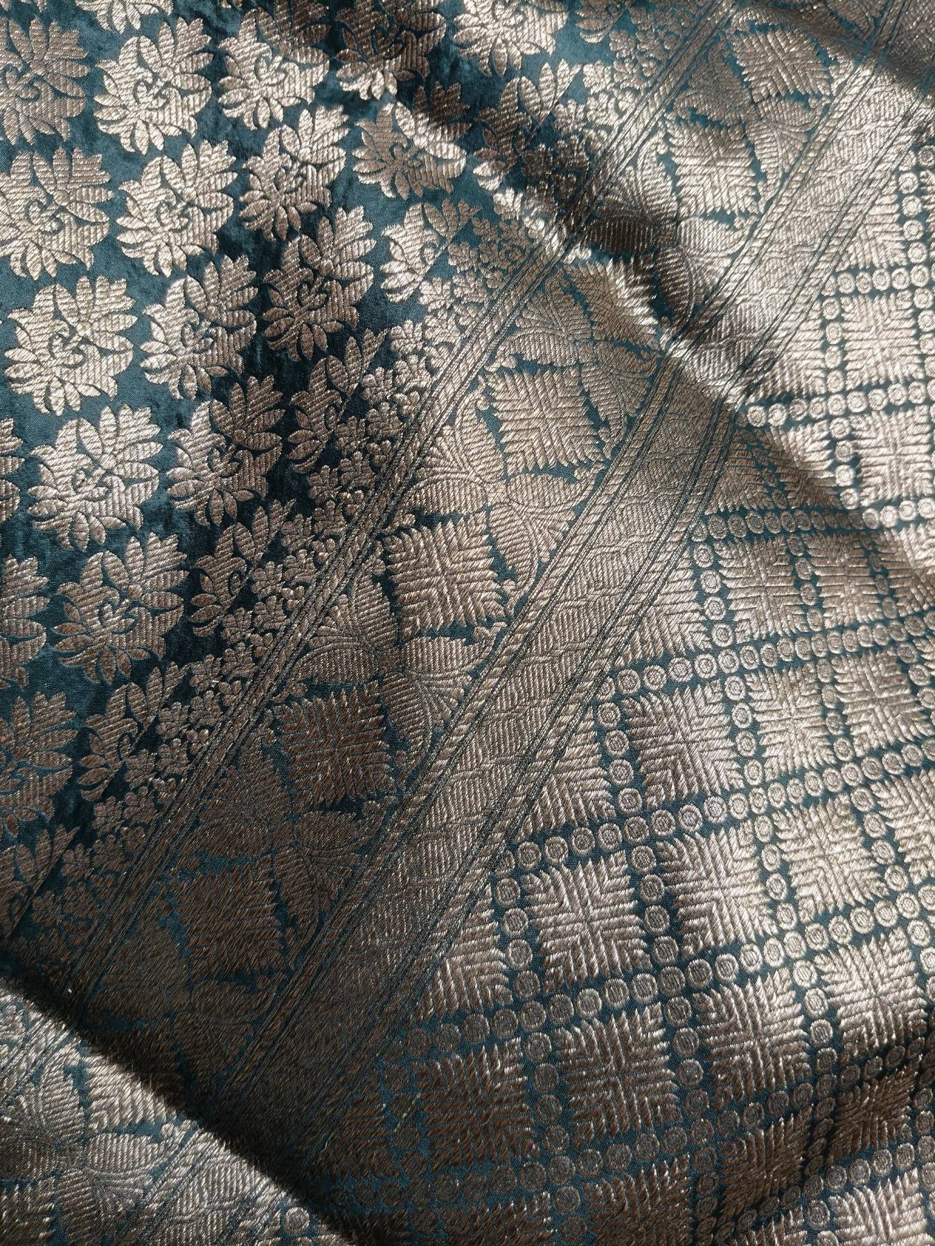 BOTTLE GREEN SILK PURE HANDLOOM BANARASI SAREE