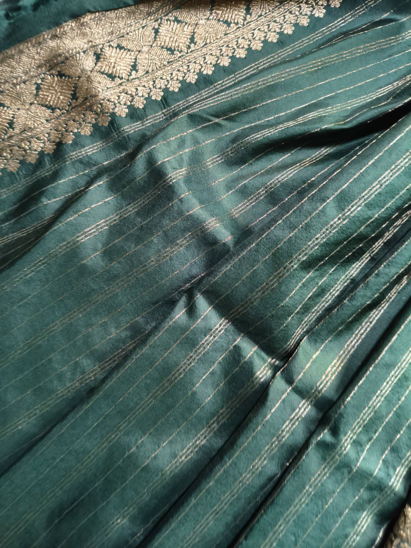 BOTTLE GREEN SILK PURE HANDLOOM BANARASI SAREE