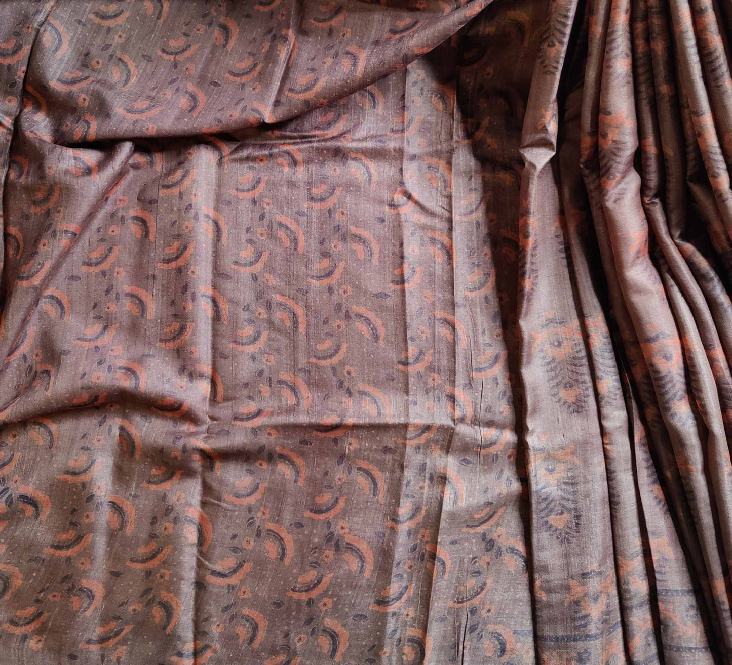 DARK CARAMEL TUSSAR SILK PURE HANDLOOM ORGANIC DYE HANDBLOCK PRINT SAREE