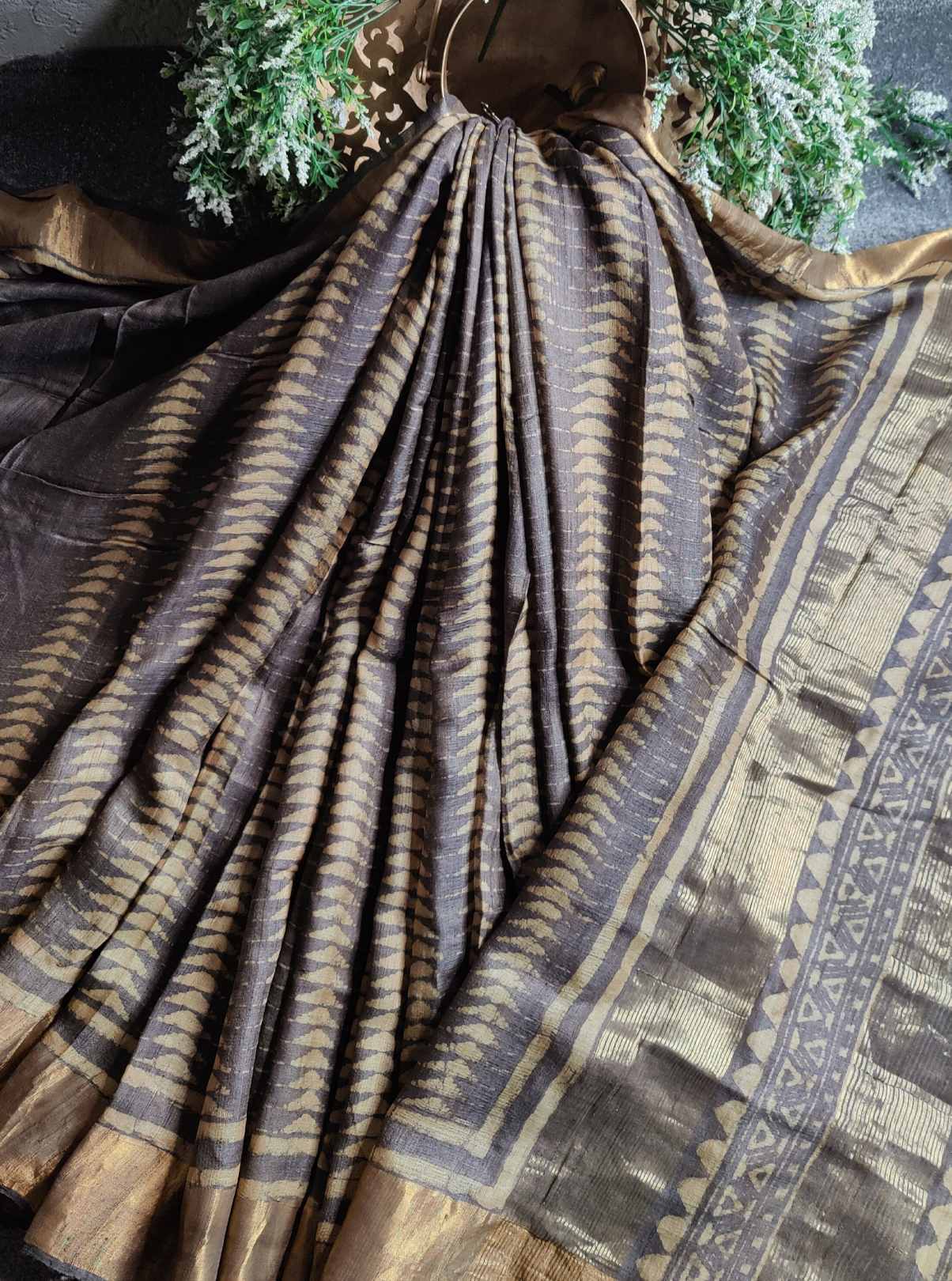 CHARCOAL GREY TUSSAR SILK PURE HANDLOOM ORGANIC DYE HANDBLOCK PRINT SAREE