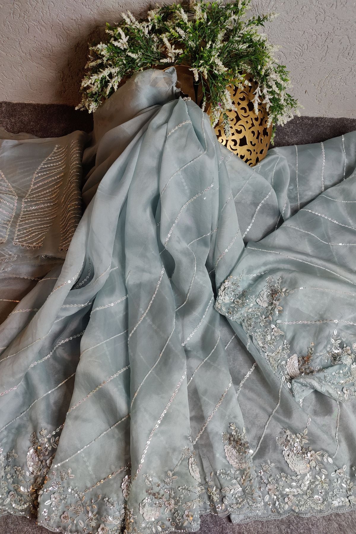 GREY ORGANZA PURE HANDLOOM EMBROIDERY SAREE