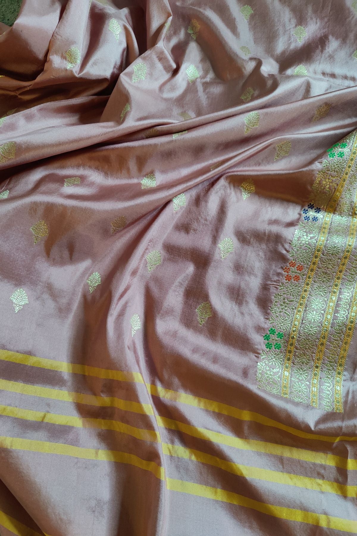 POWDER PINK SILK PURE HANDLOOM BANARASI SAREE