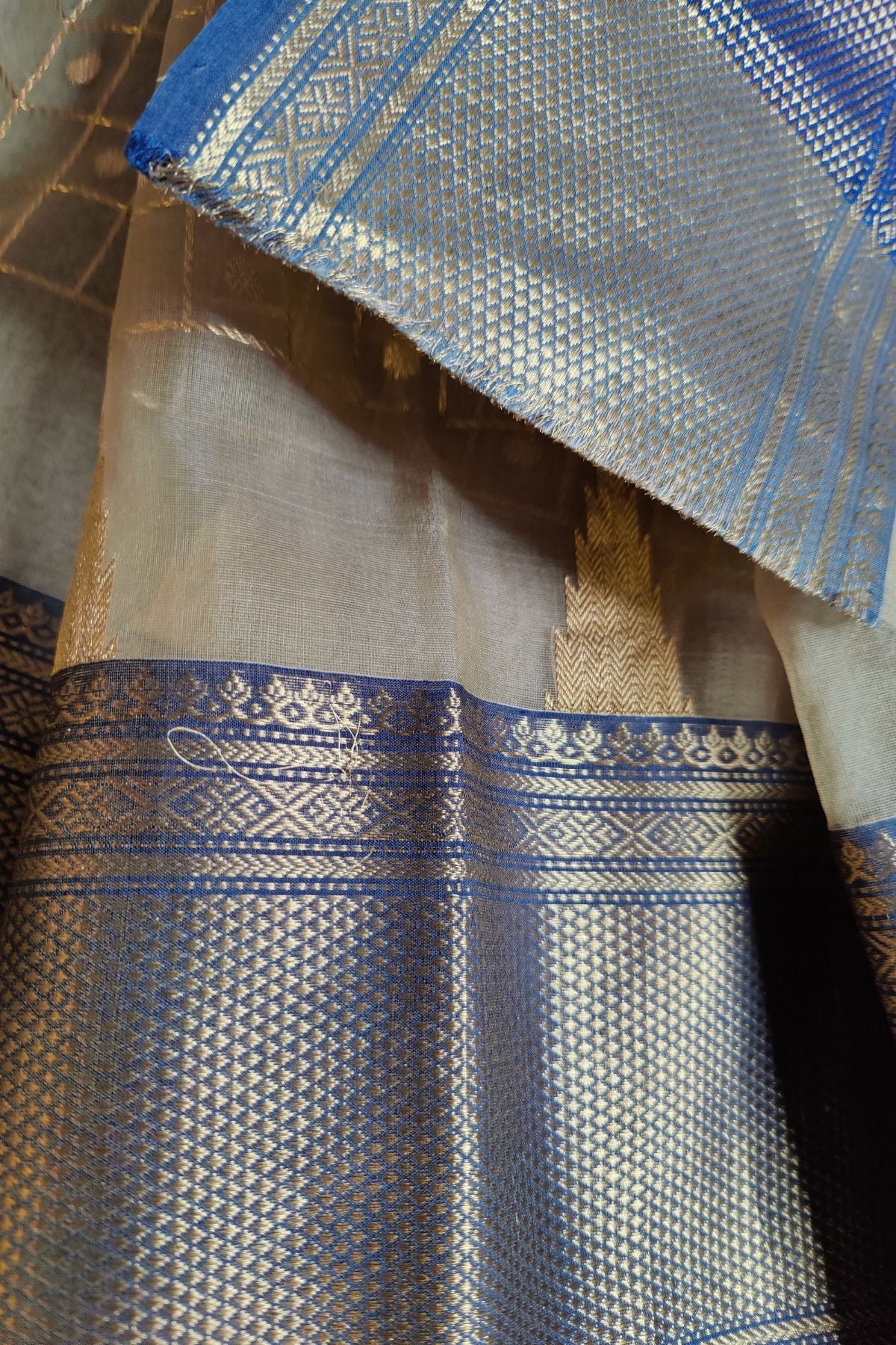 BEIGE PURE HANDLOOM SILK CHANDERI SAREE