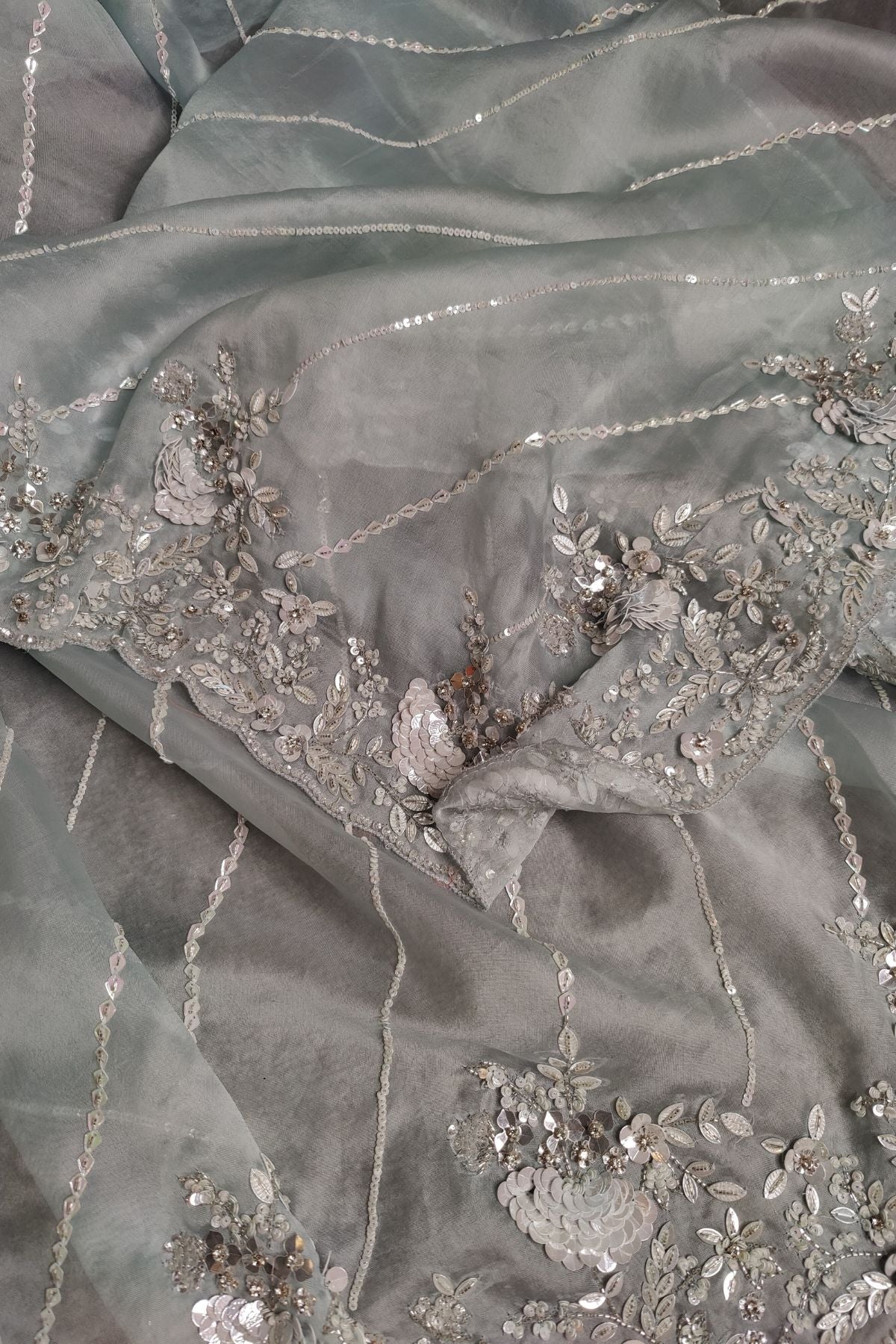 GREY ORGANZA PURE HANDLOOM EMBROIDERY SAREE