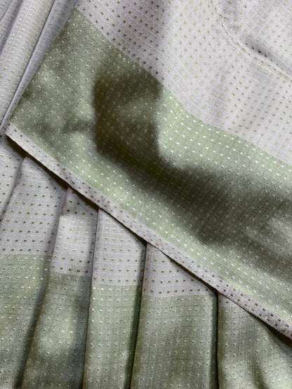 OLIVE GREEN AND WHITE SILK PURE HANDLOOM DO RUKHI BANARASI SAREE