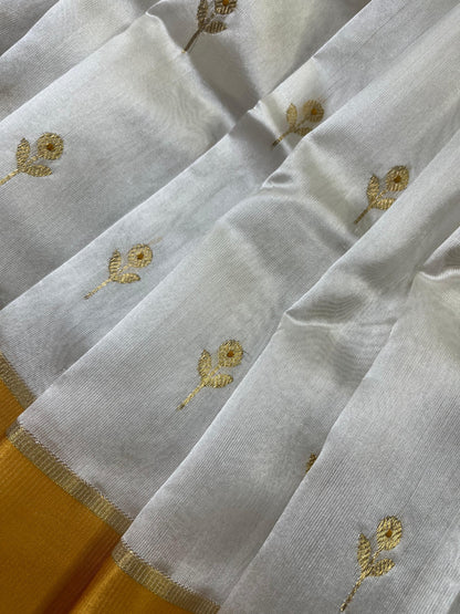 WHITE SILK PURE HANDLOOM CHANDERI SAREE