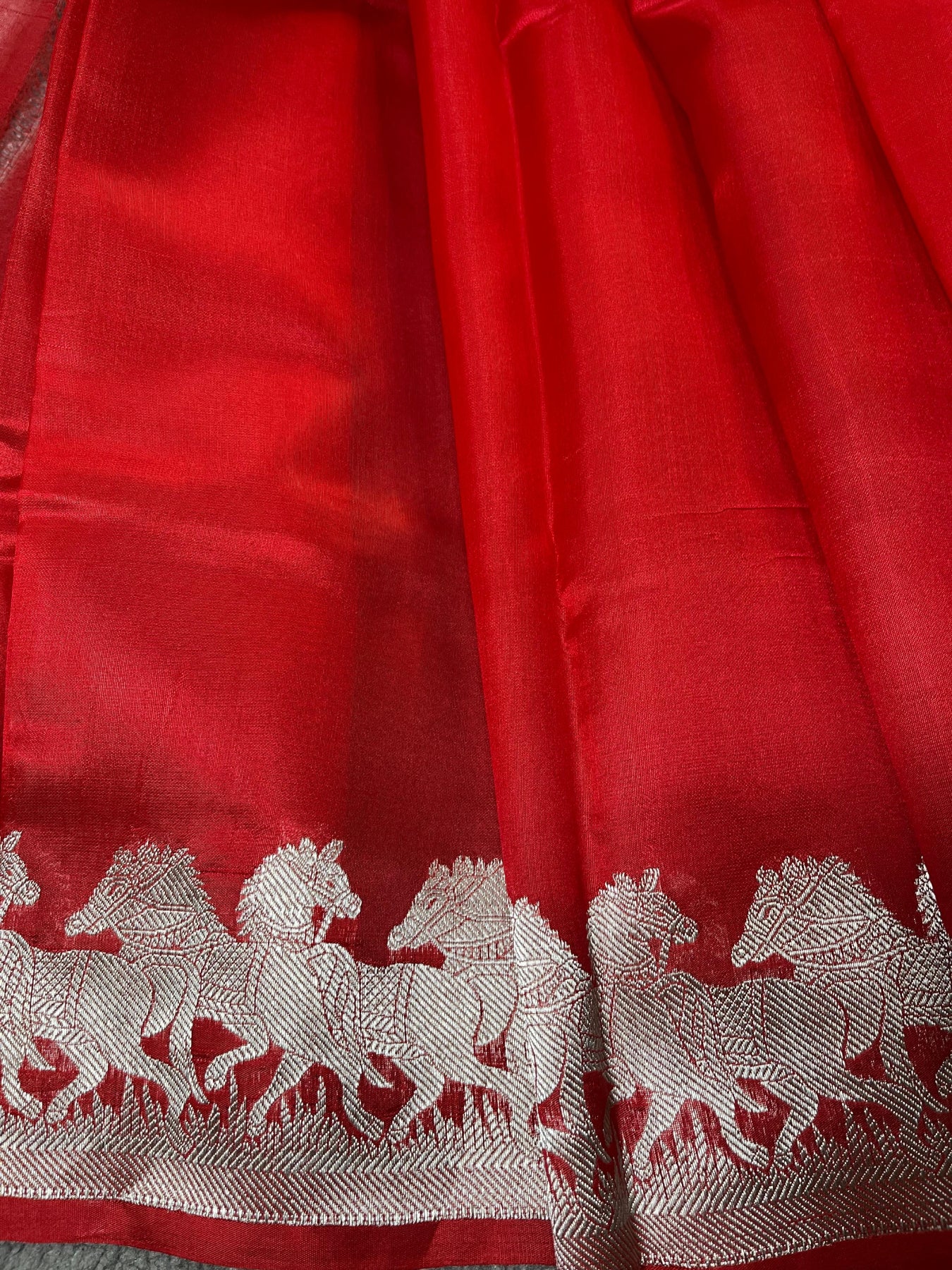 RED SILK PURE HANDLOOM  CHANDERI SAREE