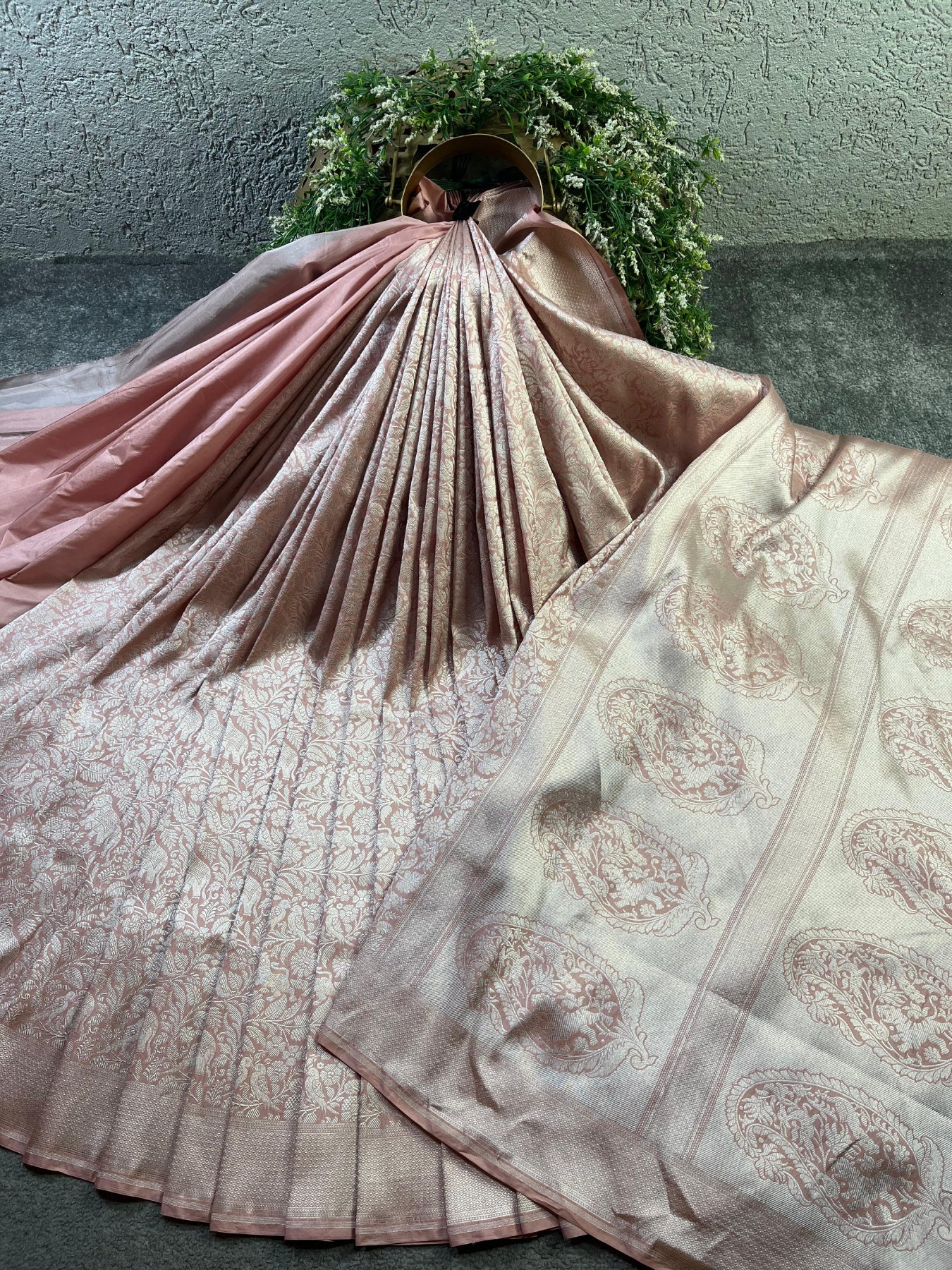 POWDER PINK SILK PURE HANDLOOM BANARASI SAREE