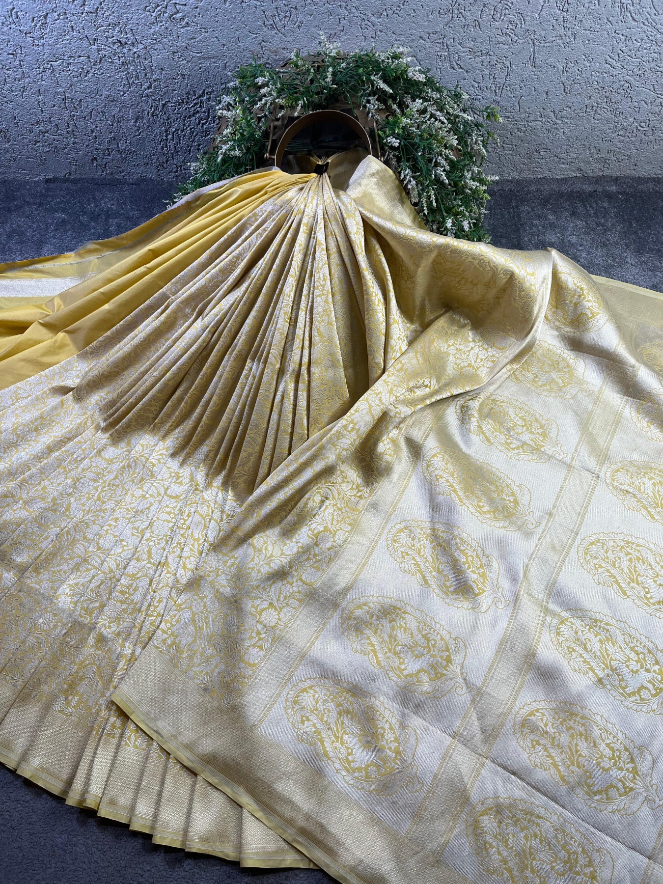 YELLOW SILK PURE HANDLOOM BANARASI SAREE