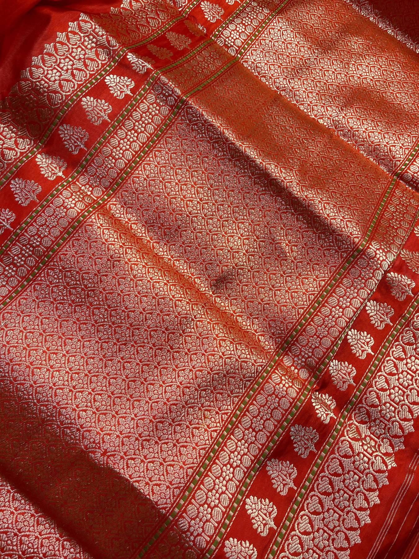 ORANGE SILK PURE HANDLOOM BANARASI SAREE
