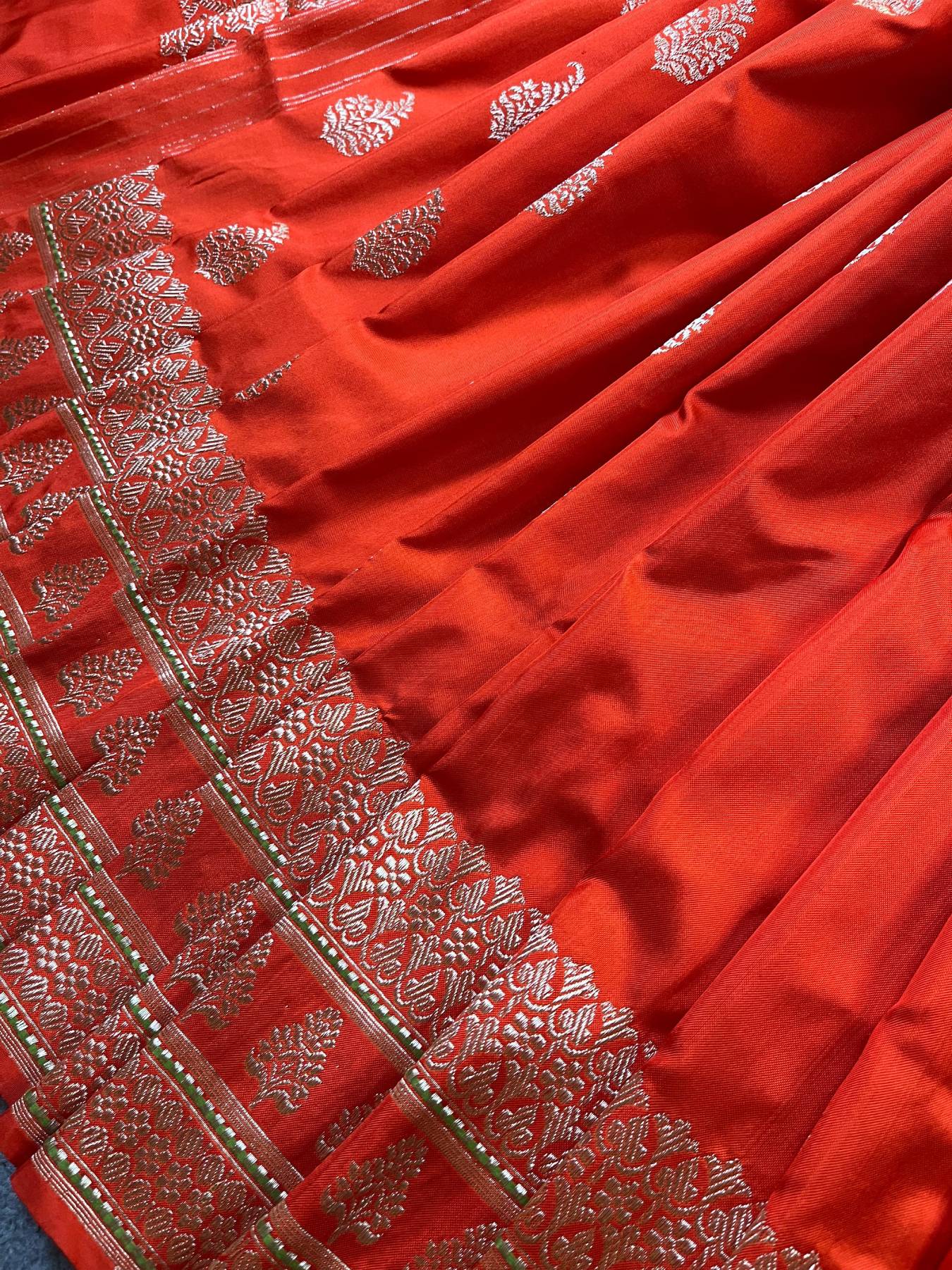 ORANGE SILK PURE HANDLOOM BANARASI SAREE