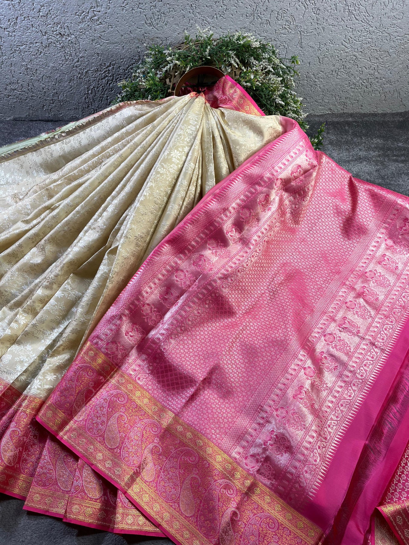 IVORY SILK PURE HANDLOOM KANJIVARAM SAREE