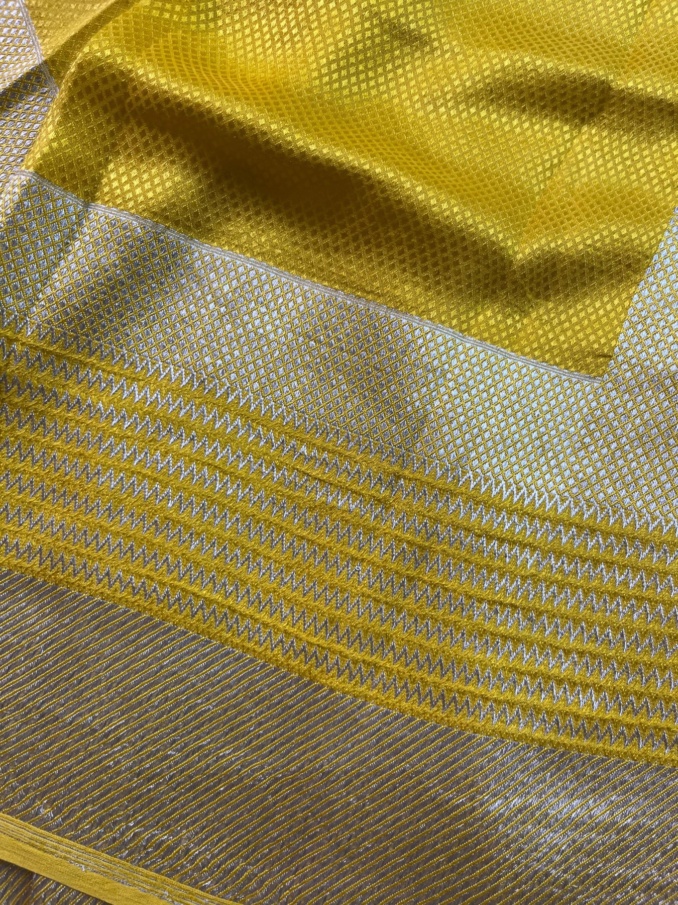 YELLOW SATIN SILK PURE HANDLOOM BANARASI SAREE