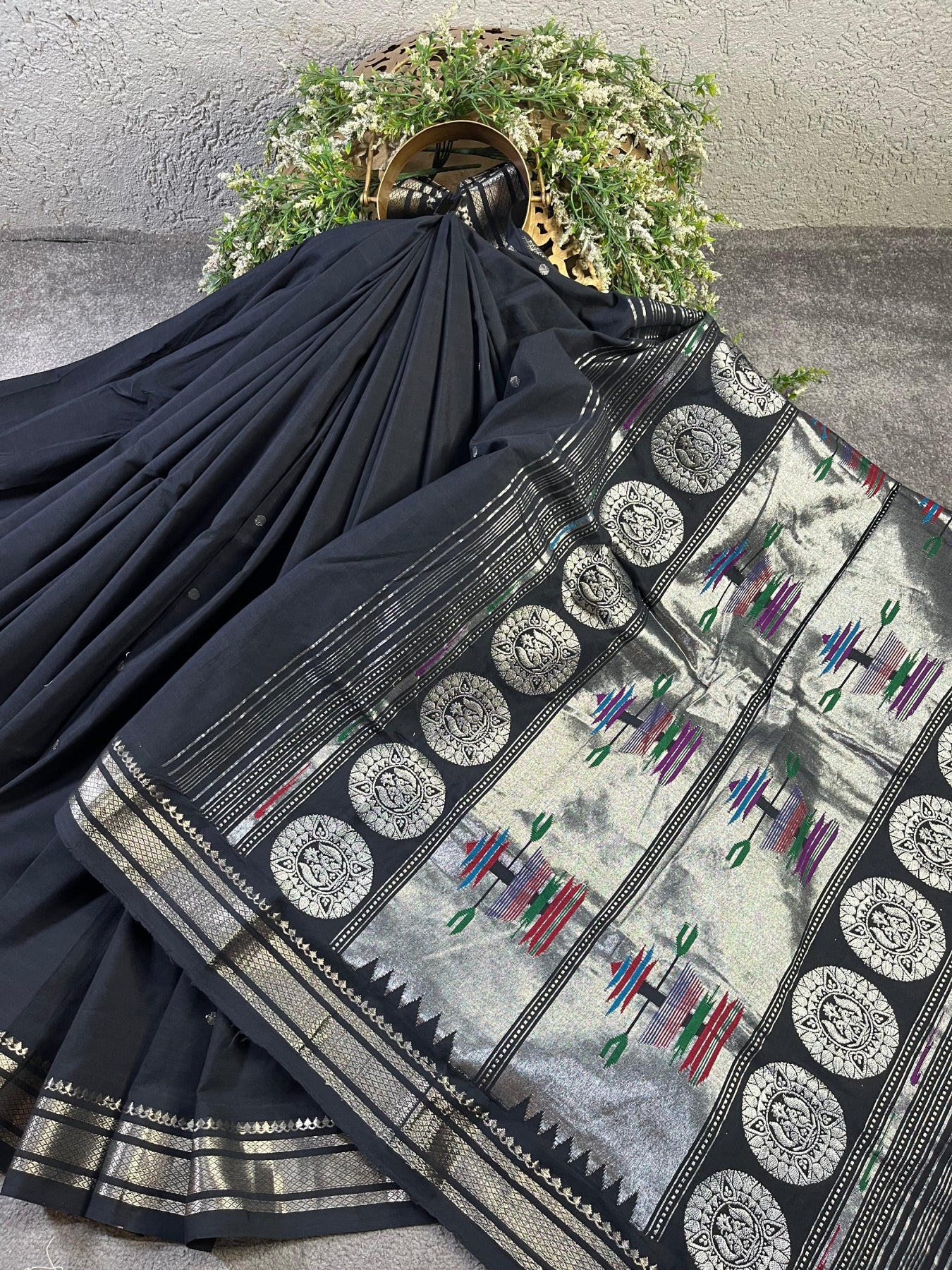 BLACK COTTON PURE HANDLOOM PAITHANI SAREE