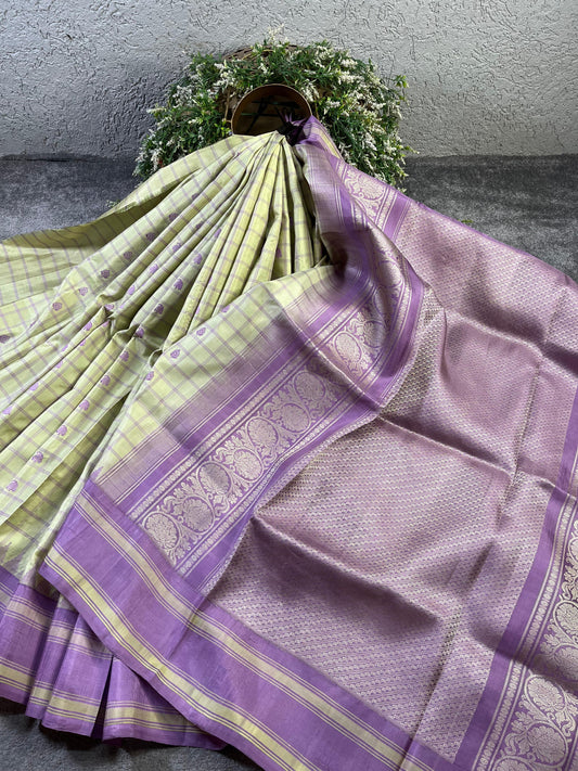 LIGHT PISTA SILK PURE HANDLOOM GADWAL SAREE