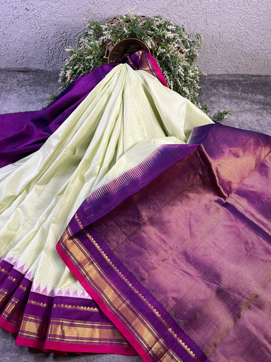 LIGHT PISTA GREEN SILK PURE HANDLOOM GADWAL SAREE