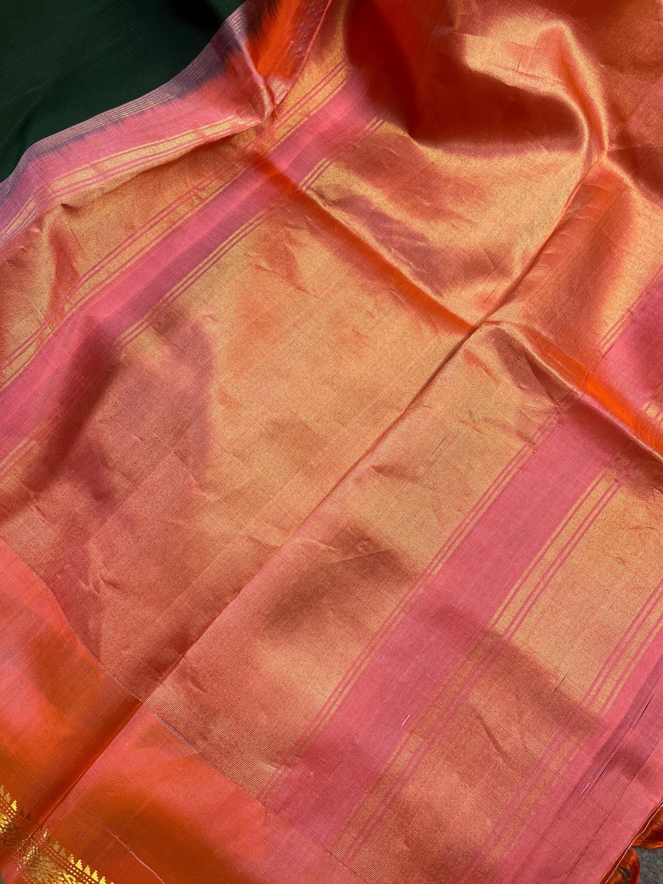 DARK GREEN SILK PURE HANDLOOM GADWAL SAREE