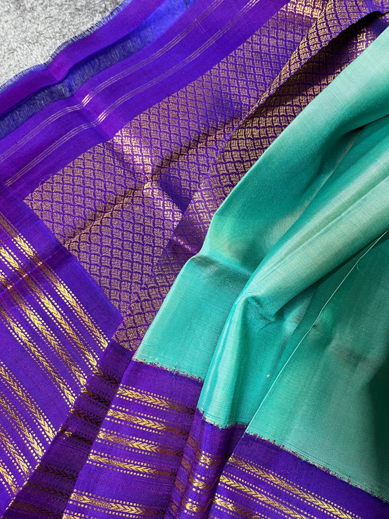 ICE BLUE SILK PURE HANDLOOM GADWAL DUPATTA