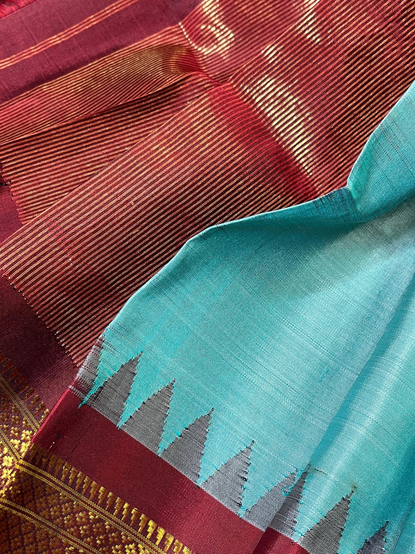 ICE BLUE SILK PURE HANDLOOM GADWAL DUPATTA